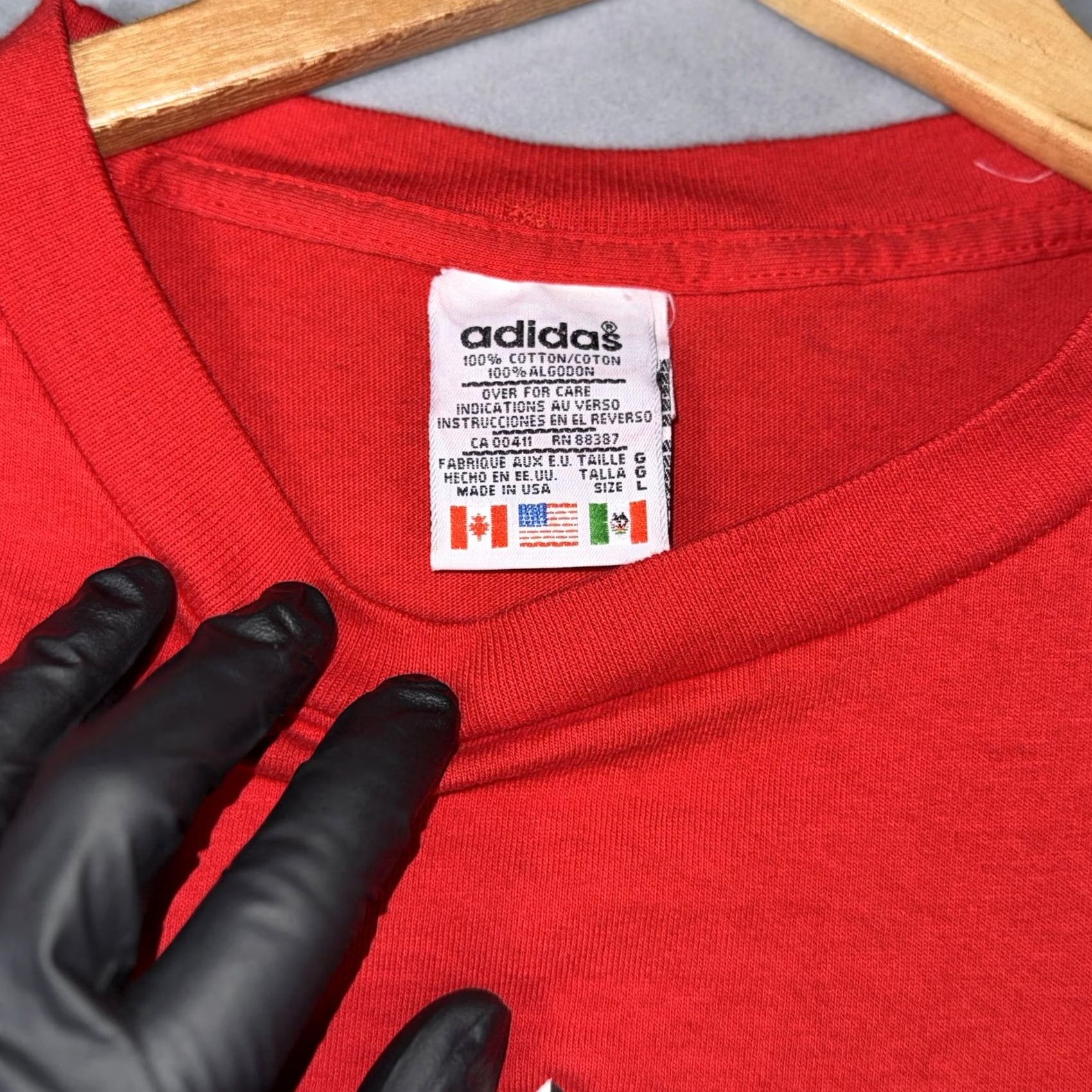 Adidas VINTAGE Adidas Trefoil Split Logo Red T-Shirt Mens L USA Made in USA Shirt Short Sleeve Crew Neck Graphic Print 90s Sports Vintage Mens Size US L / EU 52-54 / 3 - 3 Thumbnail