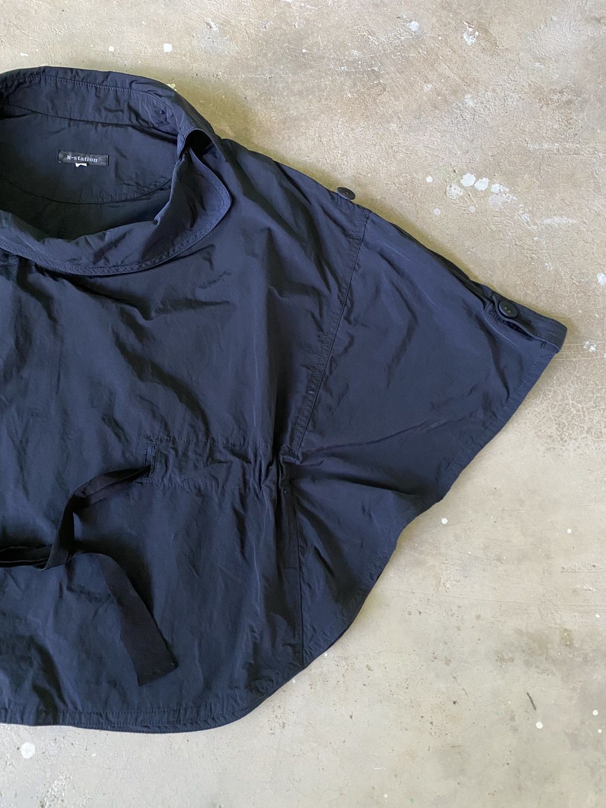 Japanese Brand M-Station Women Archive Tech Poncho Cape Navy Japan Size M / US 6-8 / IT 42-44 - 2 Thumbnail