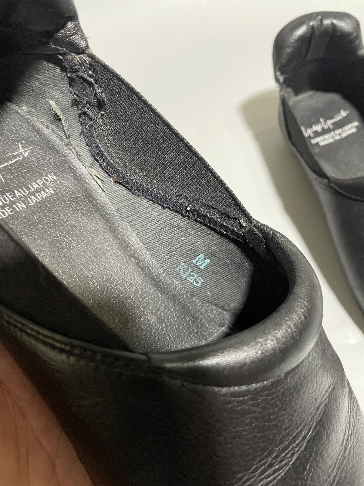 Yohji Yamamoto Yohji Yamamoto Black Leather Slip-On Shoes Size US 6.5 / EU 39-40 - 7 Thumbnail