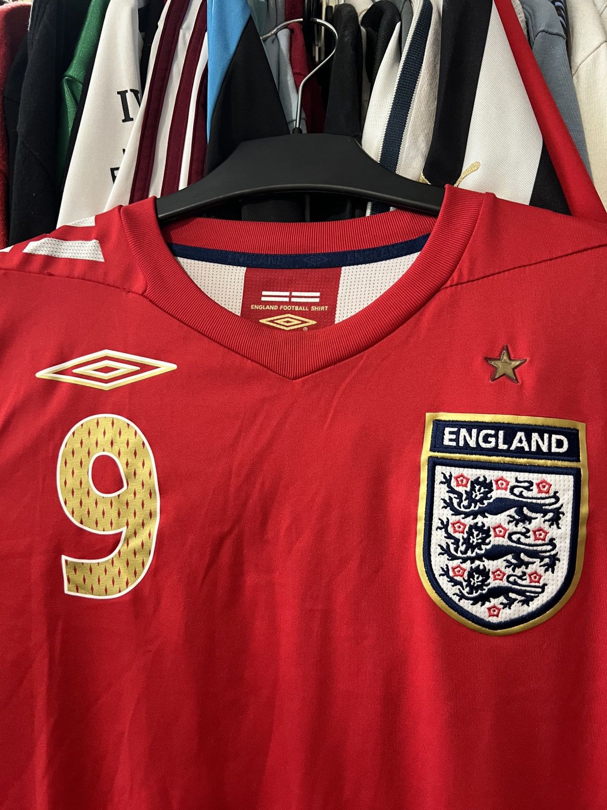 Umbro 2006/2008 UMBRO ENGLAND NATIONAL TEAM #9 ROONEY AWAY FOOTBAL Size US L / EU 52-54 / 3 - 5 Thumbnail