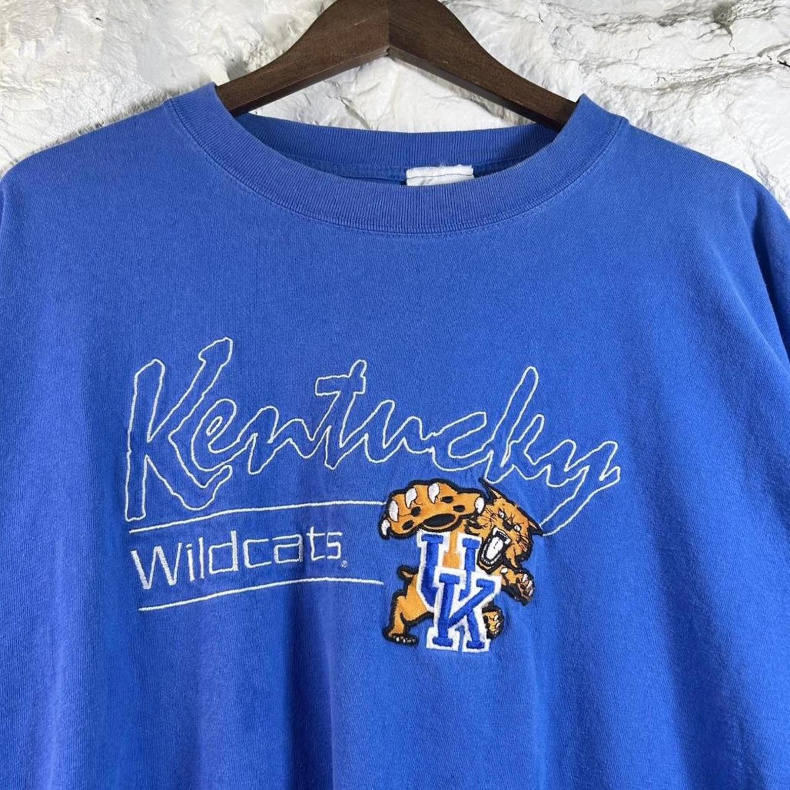 Other Vintage 90s Kentucky Wildcats Embroidered T-shirt Size Large Size US L / EU 52-54 / 3 - 1 Thumbnail