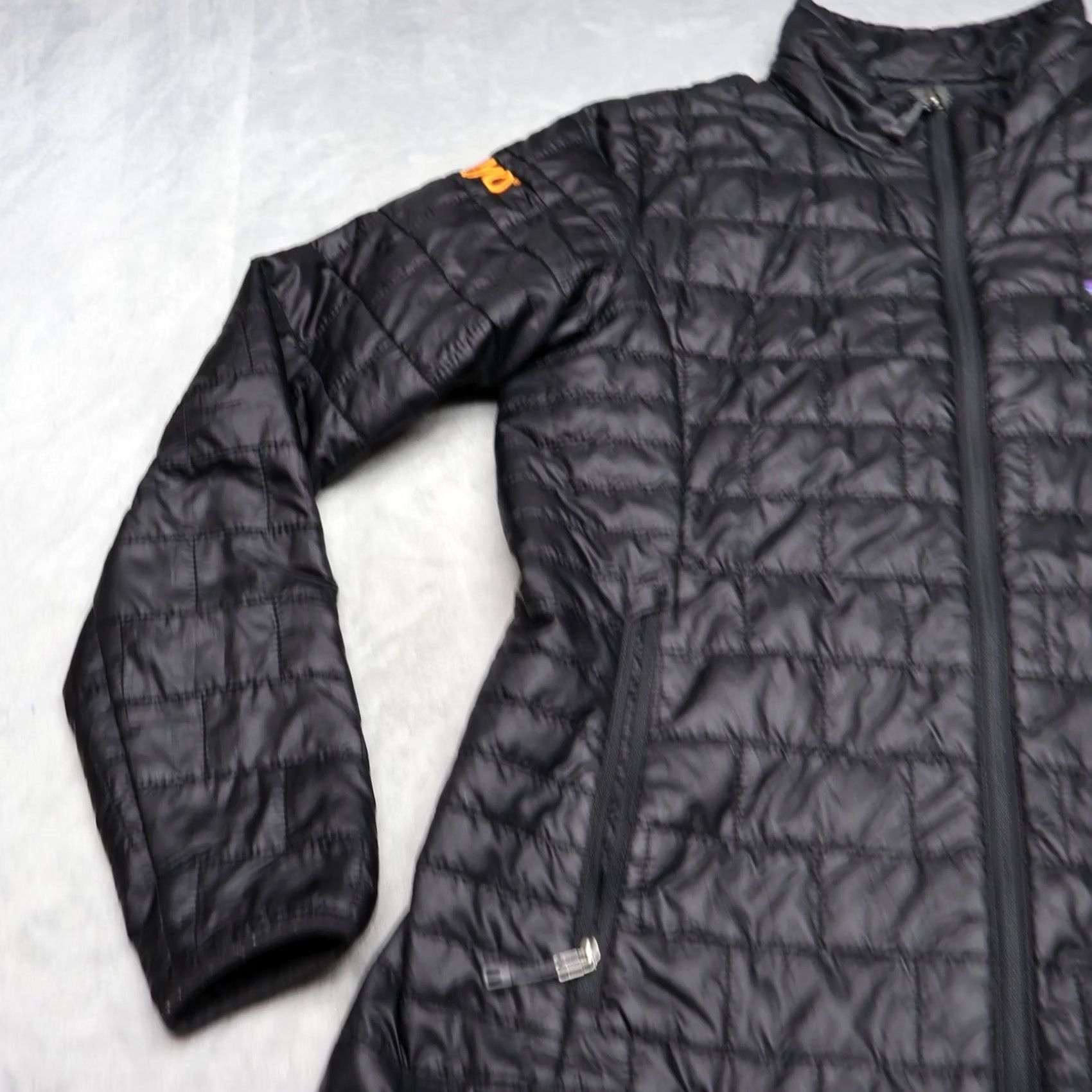 Patagonia Patagonia Nano Puff Jacket Women Small Black Quilted Insulated Zip Full Zip Packable Logo Size S / US 4 / IT 40 - 2 Thumbnail
