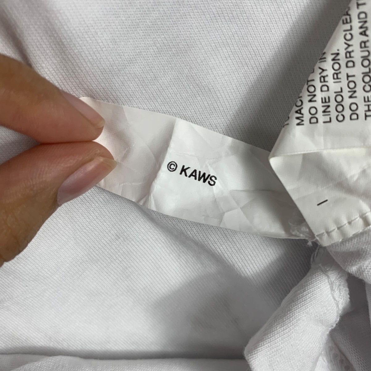 Comme des Garcons COMME DES GARCONS x KAWS Companion Buddy Tee Shirt Top Size US S / EU 44-46 / 1 - 9 Thumbnail