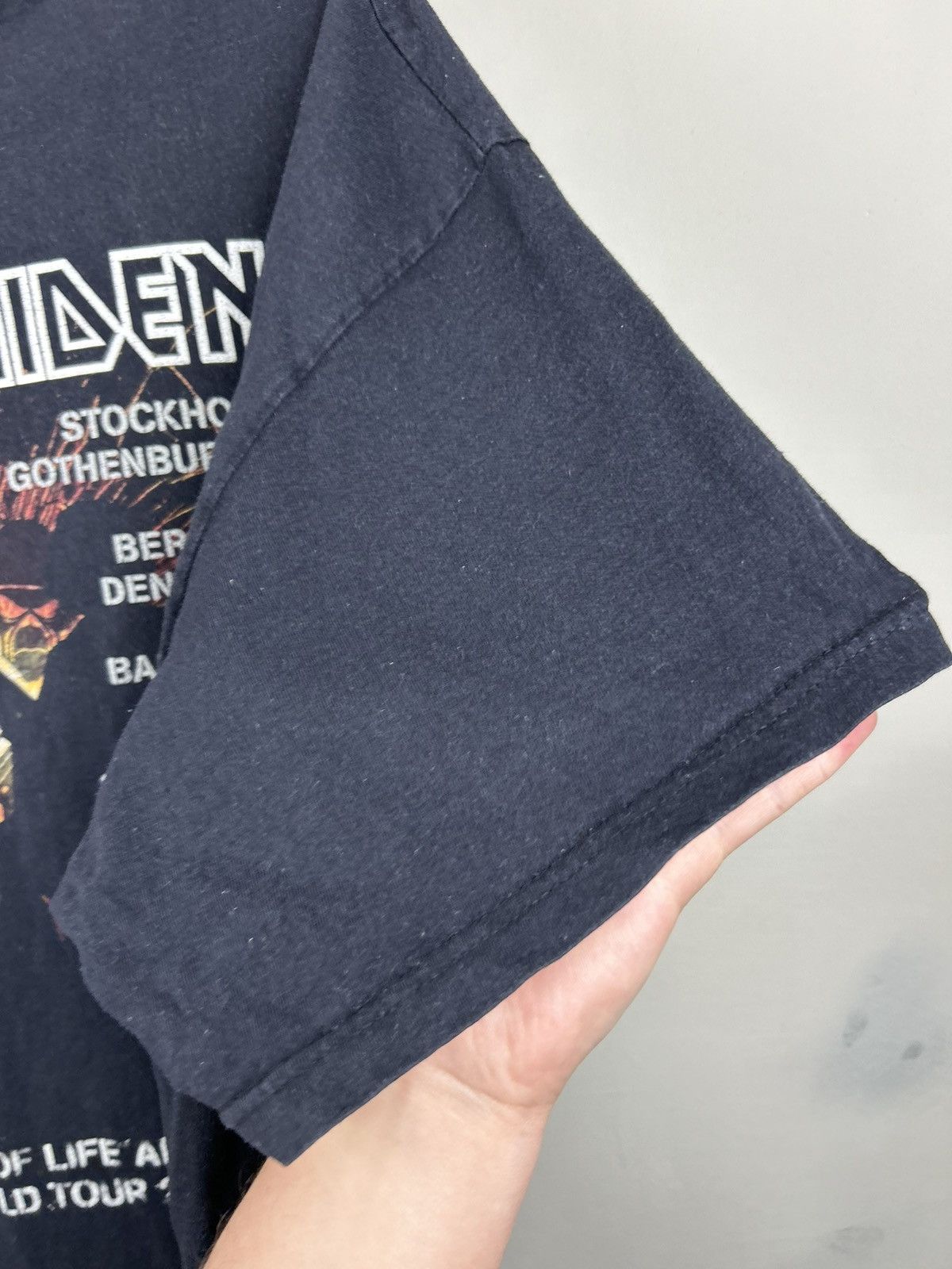 Vintage Vintage 00s Iron Maiden A Matter Of Life and Death 2006 Tee Size US XL / EU 56 / 4 - 24 Thumbnail