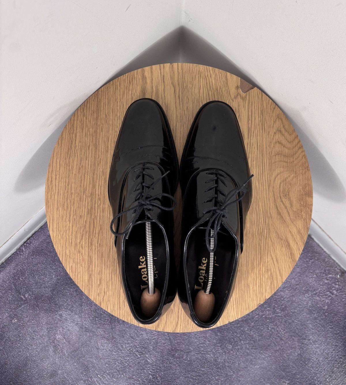 Loake Loake Lifestyle Men’s Black Patent Leather Dress Shoes Size US 9.5 / EU 42-43 - 15 Thumbnail