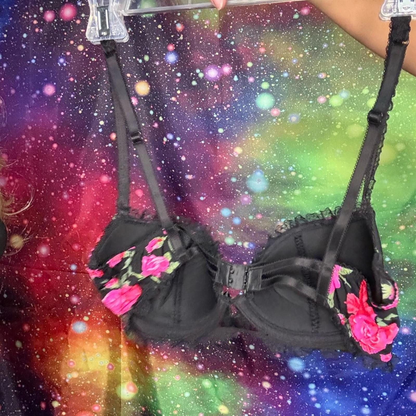 Designer Smart & Sexy Black Bra with Pink Floral Design Size ONE SIZE - 2 Thumbnail