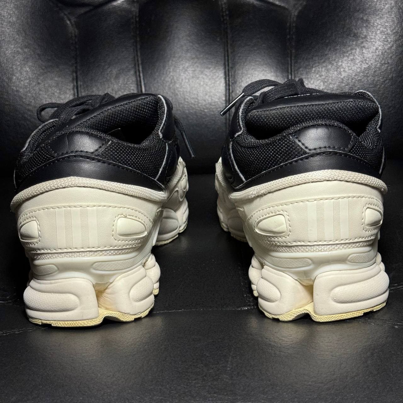 Adidas × Raf Simons adidas raf simons ozweego Size US 5.5 / EU 38 - 2 Thumbnail