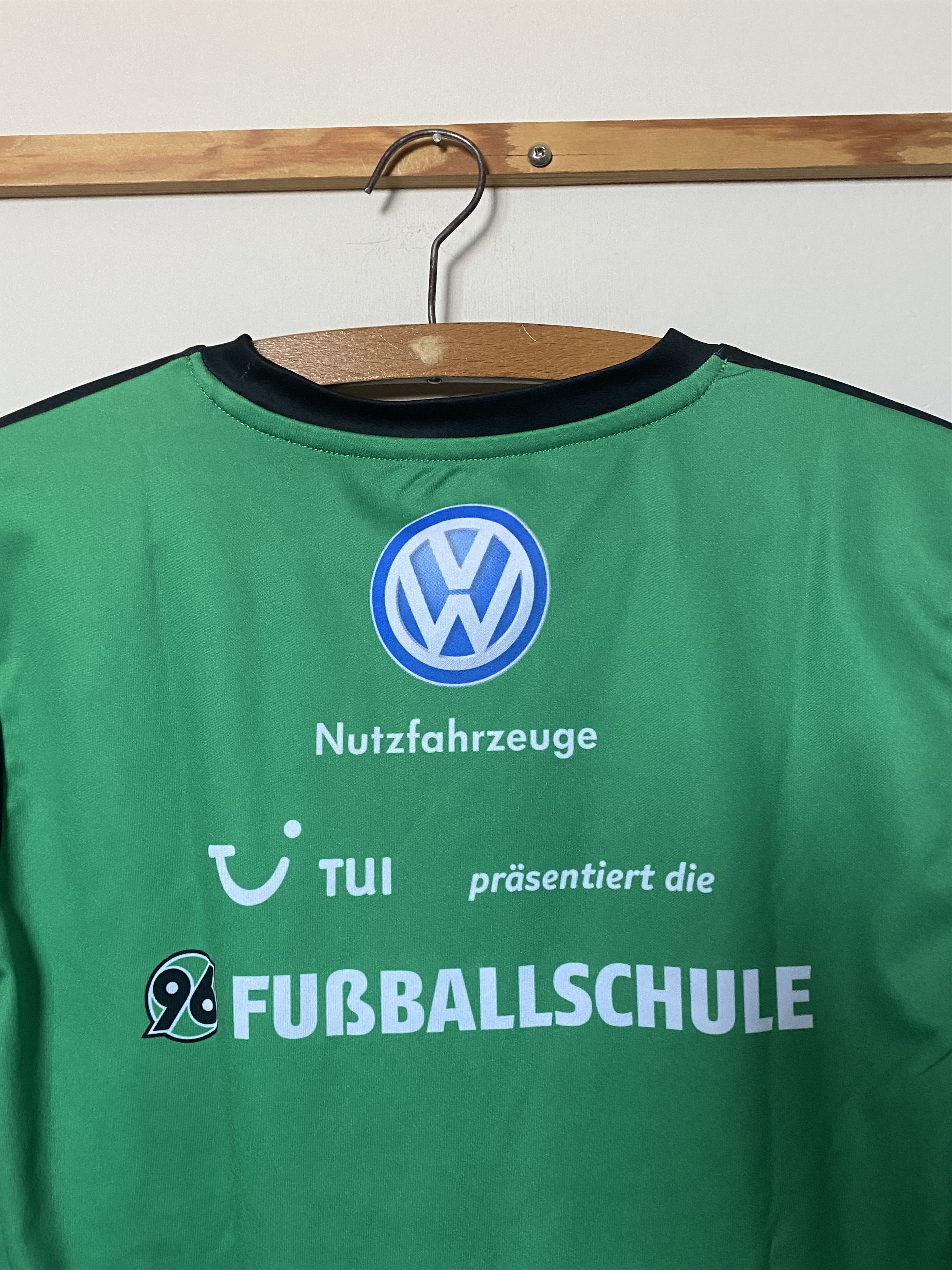Other HANNOVER 96 - training - Jako - 152 - autograph - UNIQUE Size US XXS / EU 40 - 3 Thumbnail