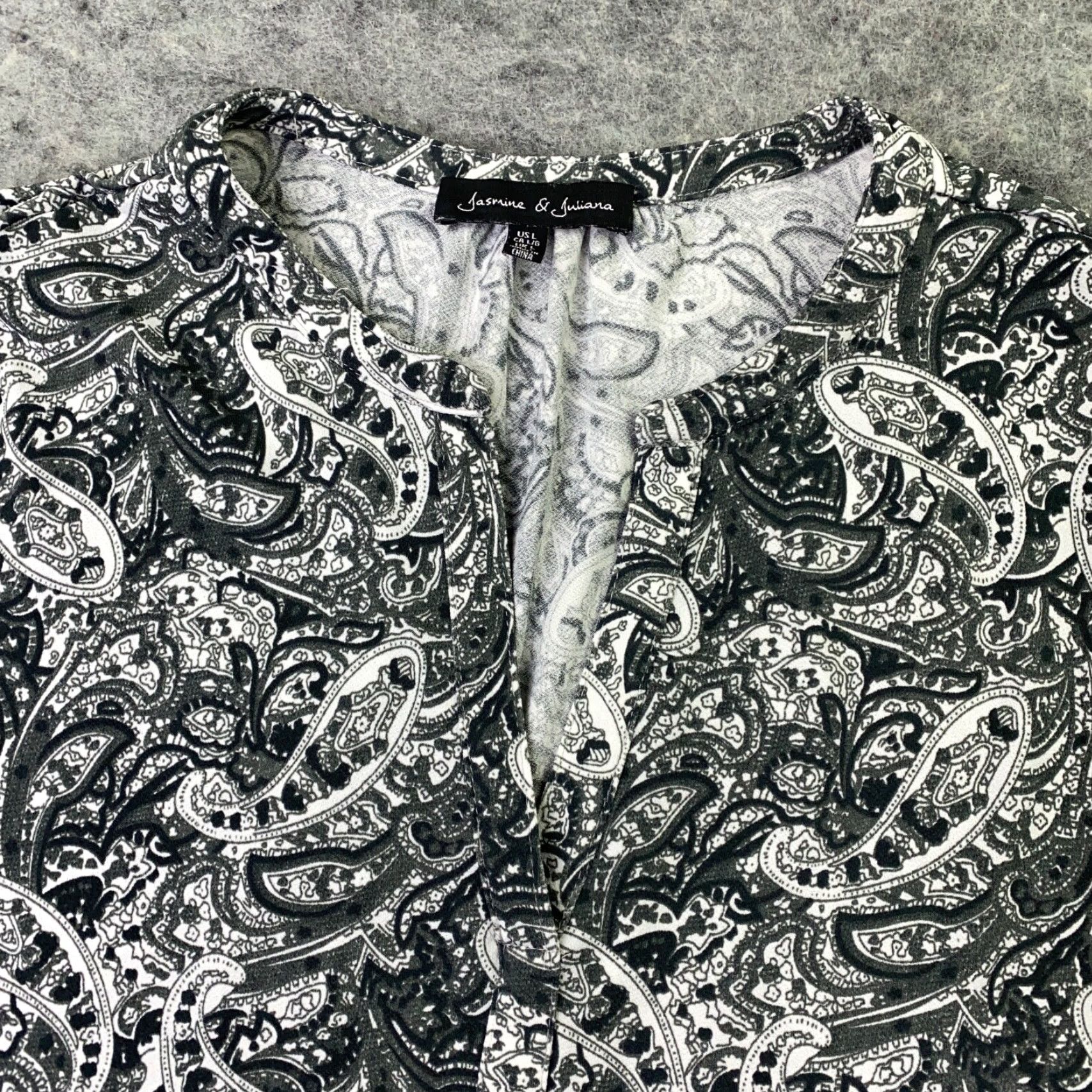 Vintage Jasmine & Juliana Womens Blouse Shirt V-Neck 3/4 Sleeve Black Paisley Stretch L Regular Size L / US 10 / IT 46 - 3 Thumbnail