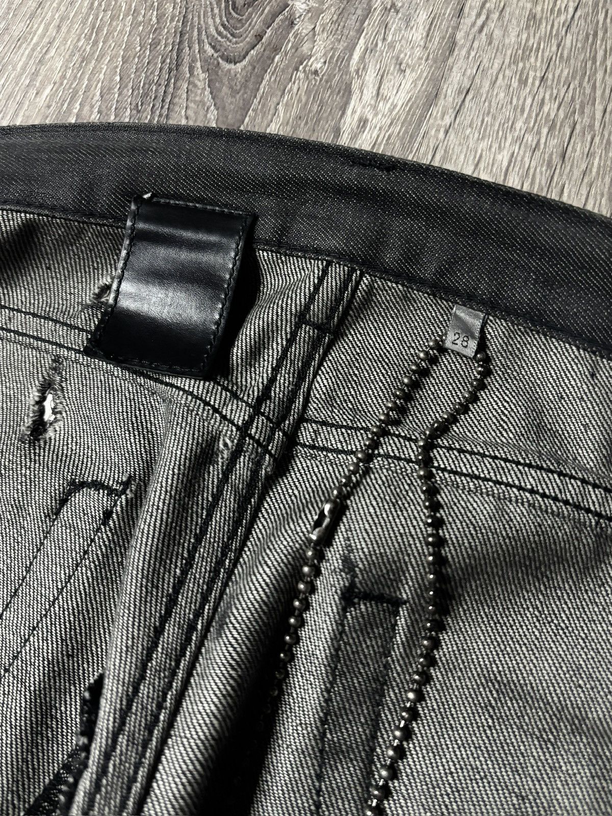 Dior dior ss04 "strip" destroyed denim Size US 28 / EU 44 - 7 Thumbnail