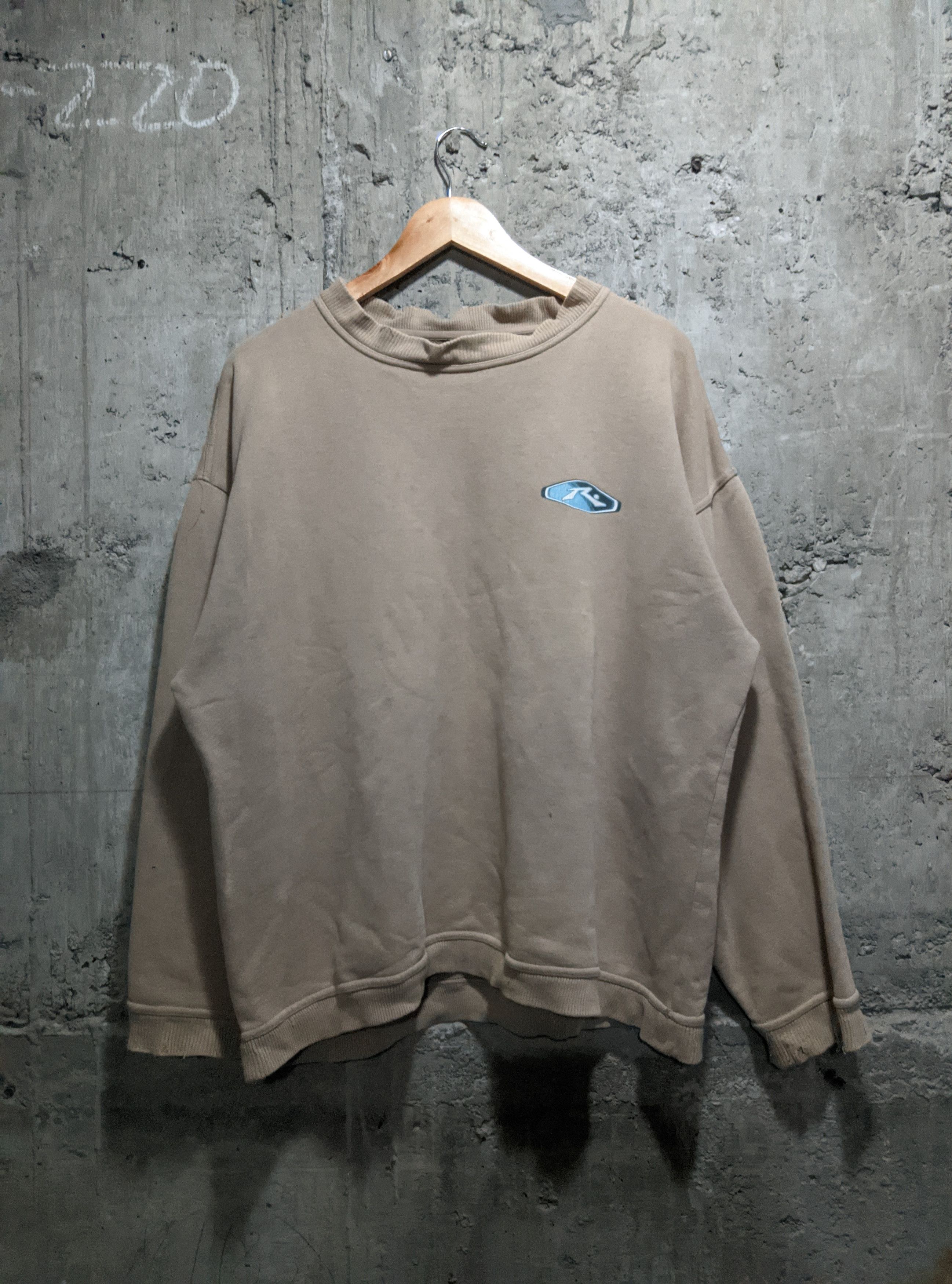 Vintage Vintage 1996 thrashed rusty surfboards crewneck Size US L / EU 52-54 / 3 - 2 Thumbnail