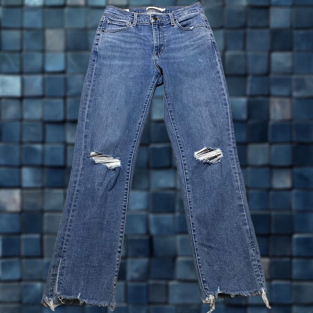 Levi's Levi's Jeans Womens sz 26 Blue Denim Medium Wash High Rise Straight Raw Hem Size 26" / US 2 / IT 38 - 1 Thumbnail