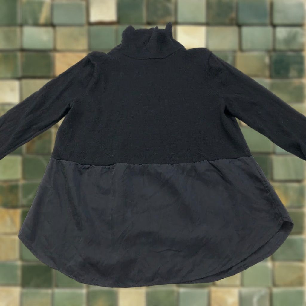 Cos COS Sweater Womens S Turtleneck Pullover 100% Wool Two Tone Lightweight Black Slim Fit Knit Pullover Casual Mens Womens Size S / US 4 / IT 40 - 1 Thumbnail