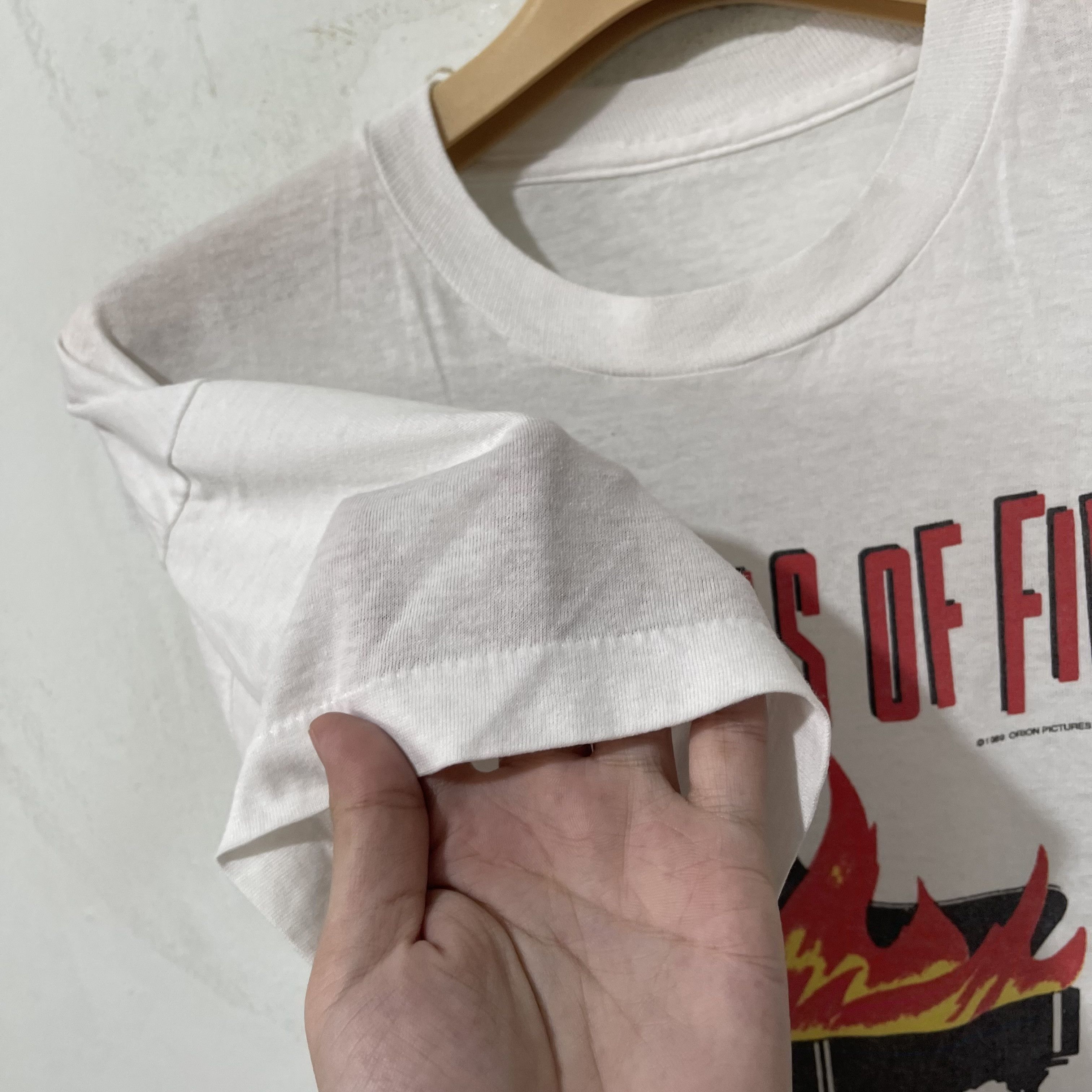 Vintage Vintage 1989 Great Balls of Fire Movie Promo T-Shirt Size US L / EU 52-54 / 3 - 5 Thumbnail