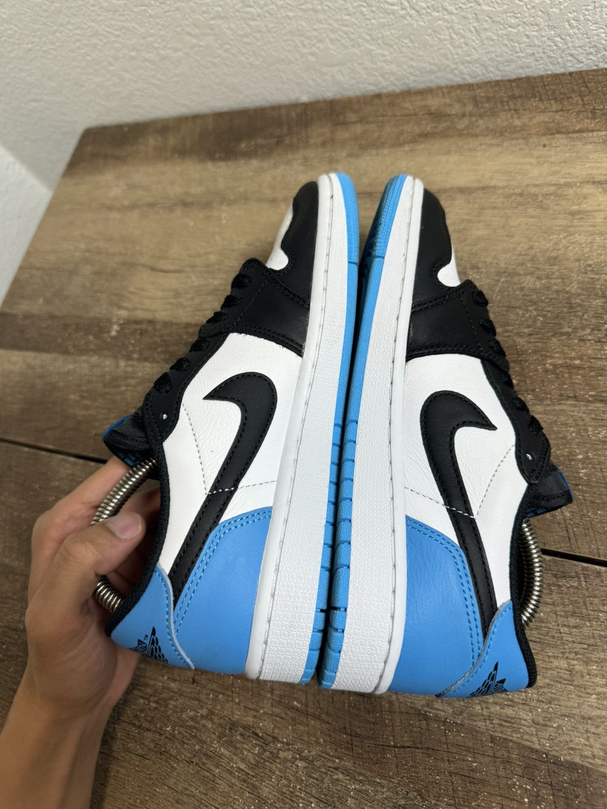 Jordan Brand Nike Wmns Air Jordan 1 Retro Low OG Women's Size 7.5 Shoes Size US 7.5 / IT 37.5 - 5 Thumbnail