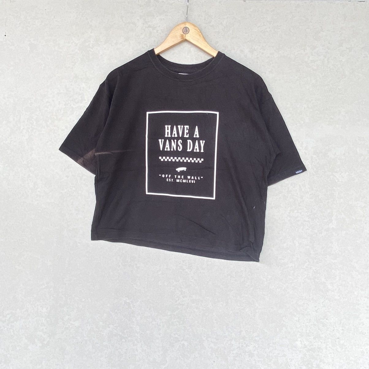 Other Vintage Black Vans Cropped Tee With White Size M Size M / US 6-8 / IT 42-44 - 2 Thumbnail