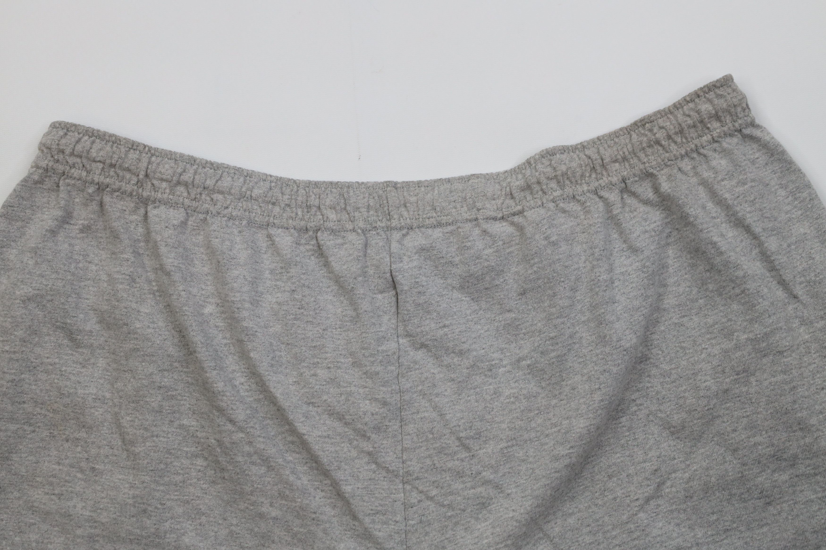 Nike Vintage Y2K Nike Mini Swoosh Above Knee Shorts Gray USA Size US 38 / EU 54 - 11 Thumbnail