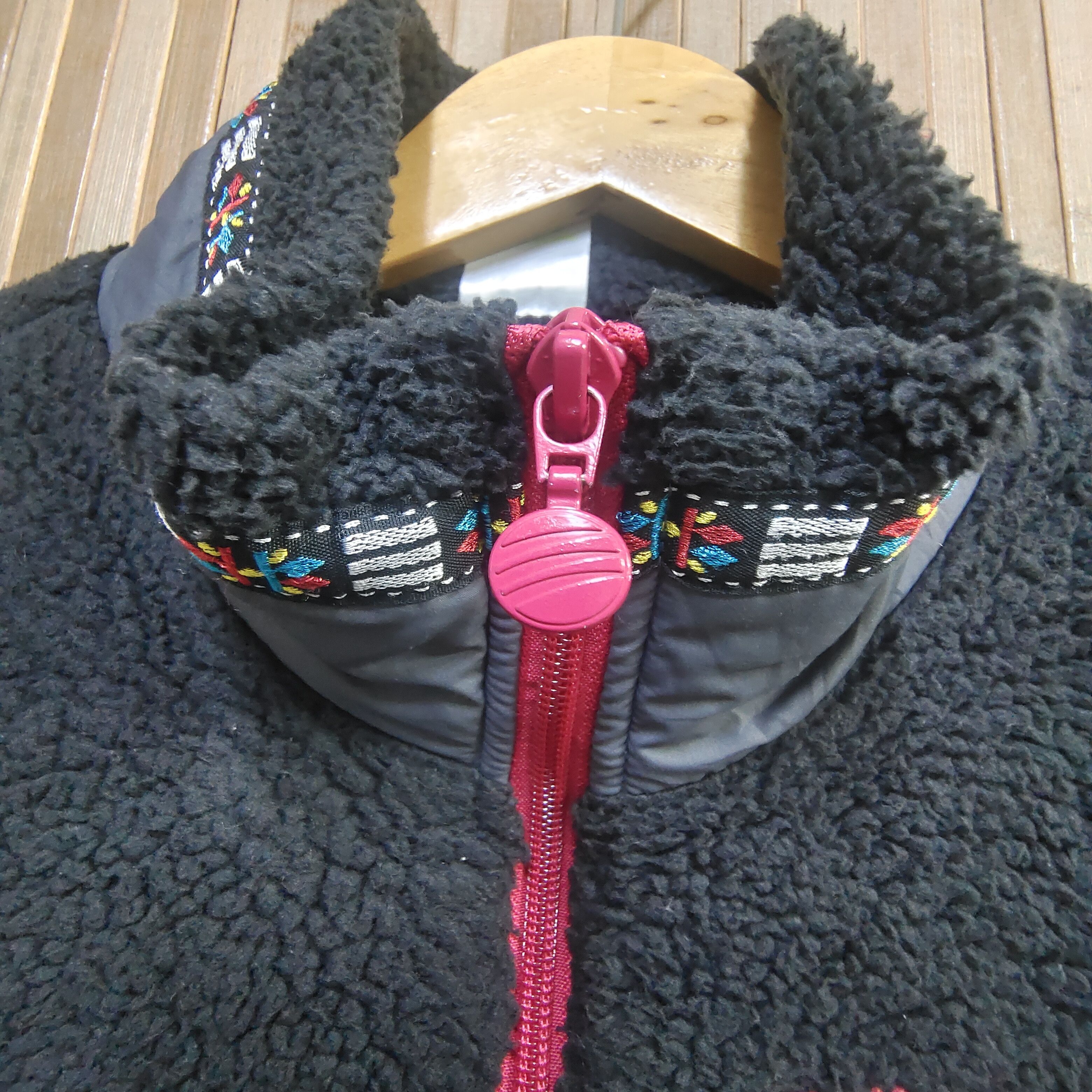 Adidas × Vintage Vintage Adidas Neo Edition Tribal Design Fleece Jacket Size US S / EU 44-46 / 1 - 3 Thumbnail