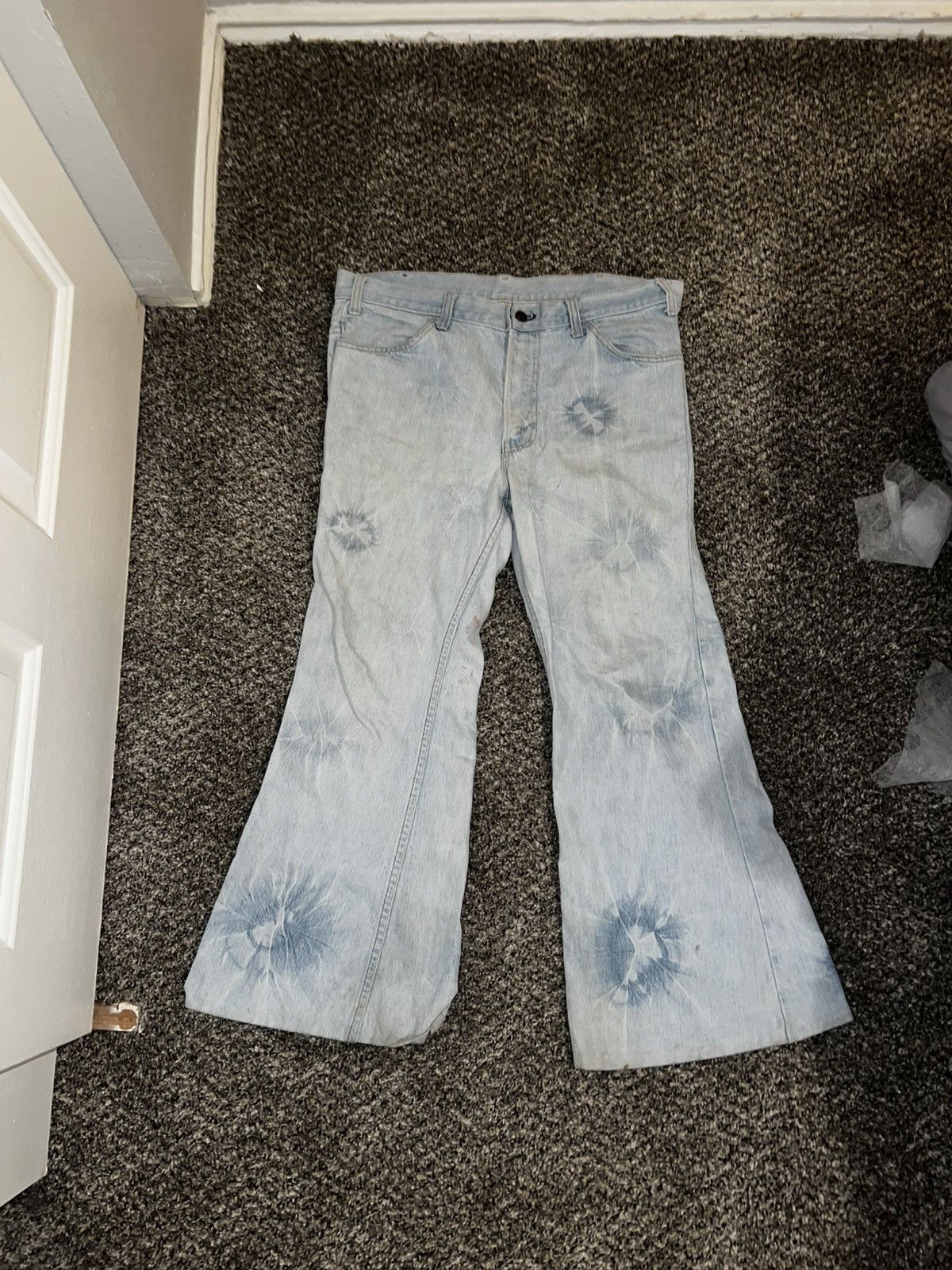 Levi's × Levi's Vintage Clothing Levi’s Vintage 70’s Orange Tab Bellbottoms Size US 31 - 1 Thumbnail