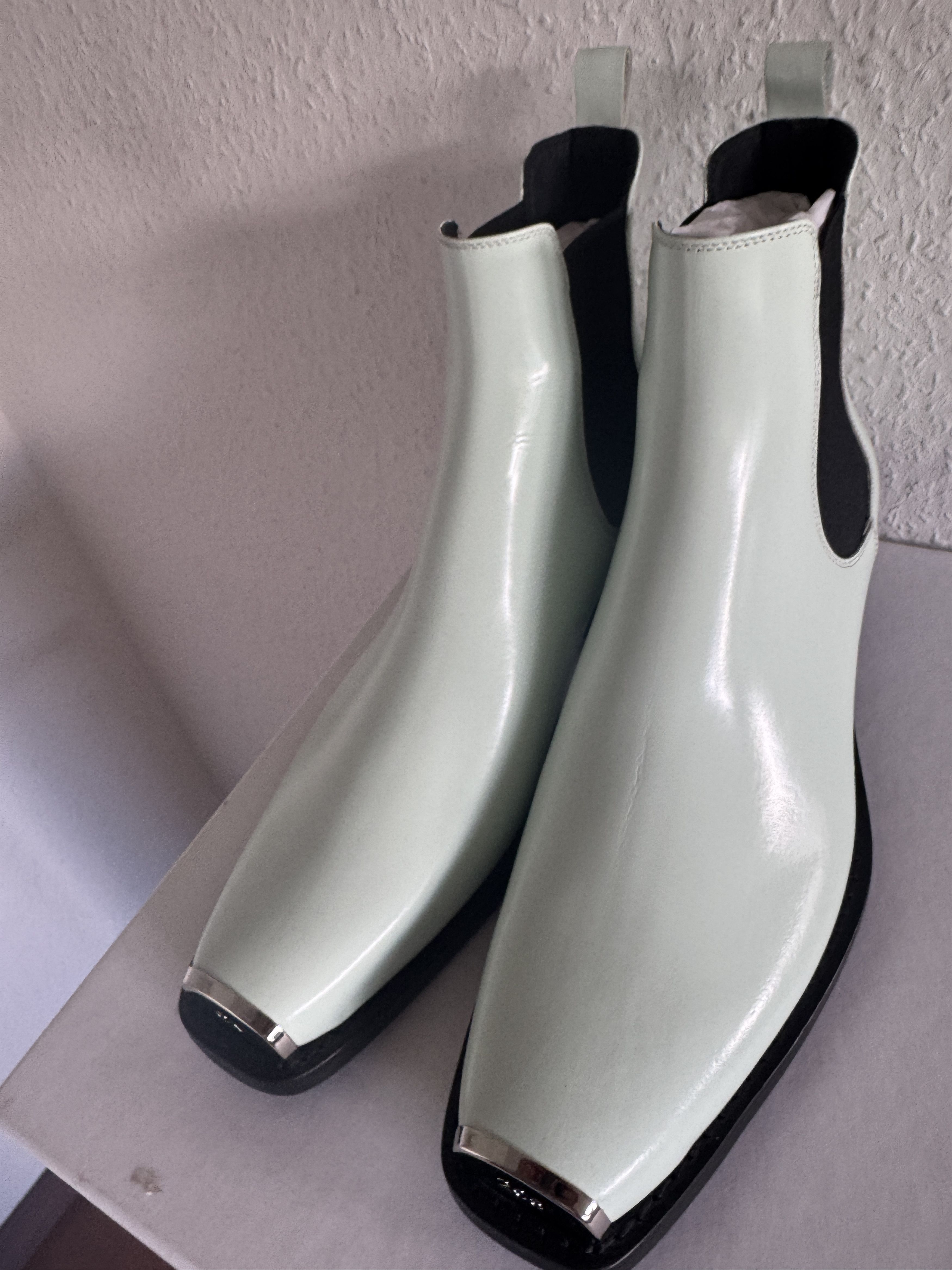 Calvin Klein 205W39NYC Baby Blue Leather Chelsea Boot Size US 11 / EU 44 - 9 Thumbnail