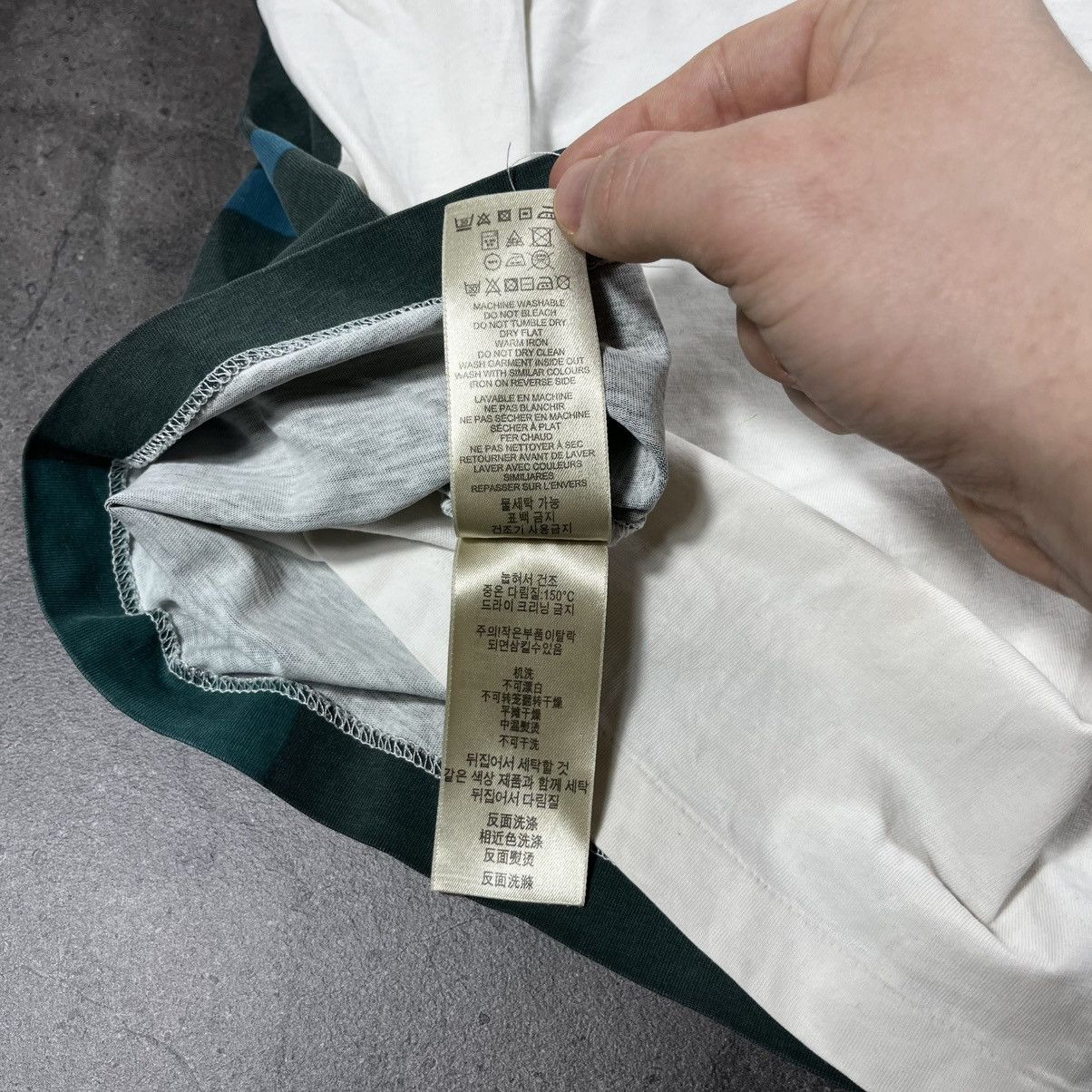 Burberry Burberry 00s Vintage Nova Check Fullprint Tee Tshirt Size US XL / EU 56 / 4 - 17 Thumbnail