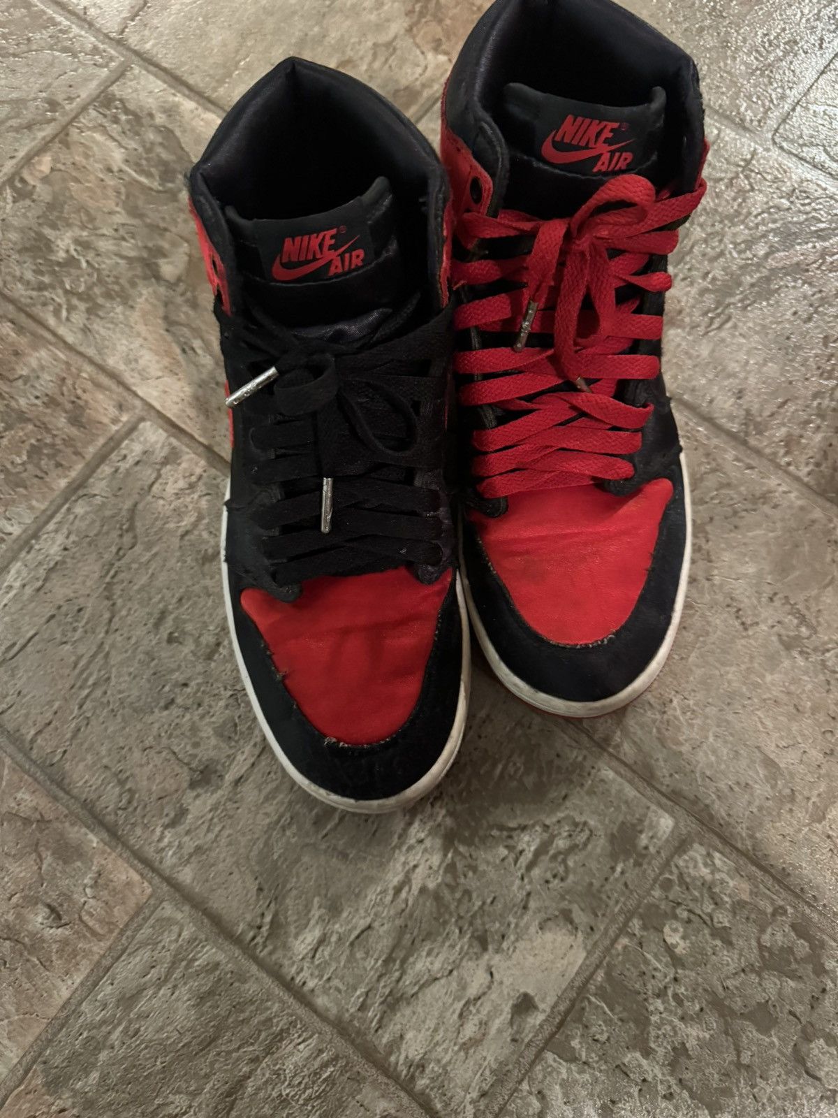 Jordan Brand Air Jordan 1 Satin Size US 8 / EU 41 - 2 Thumbnail