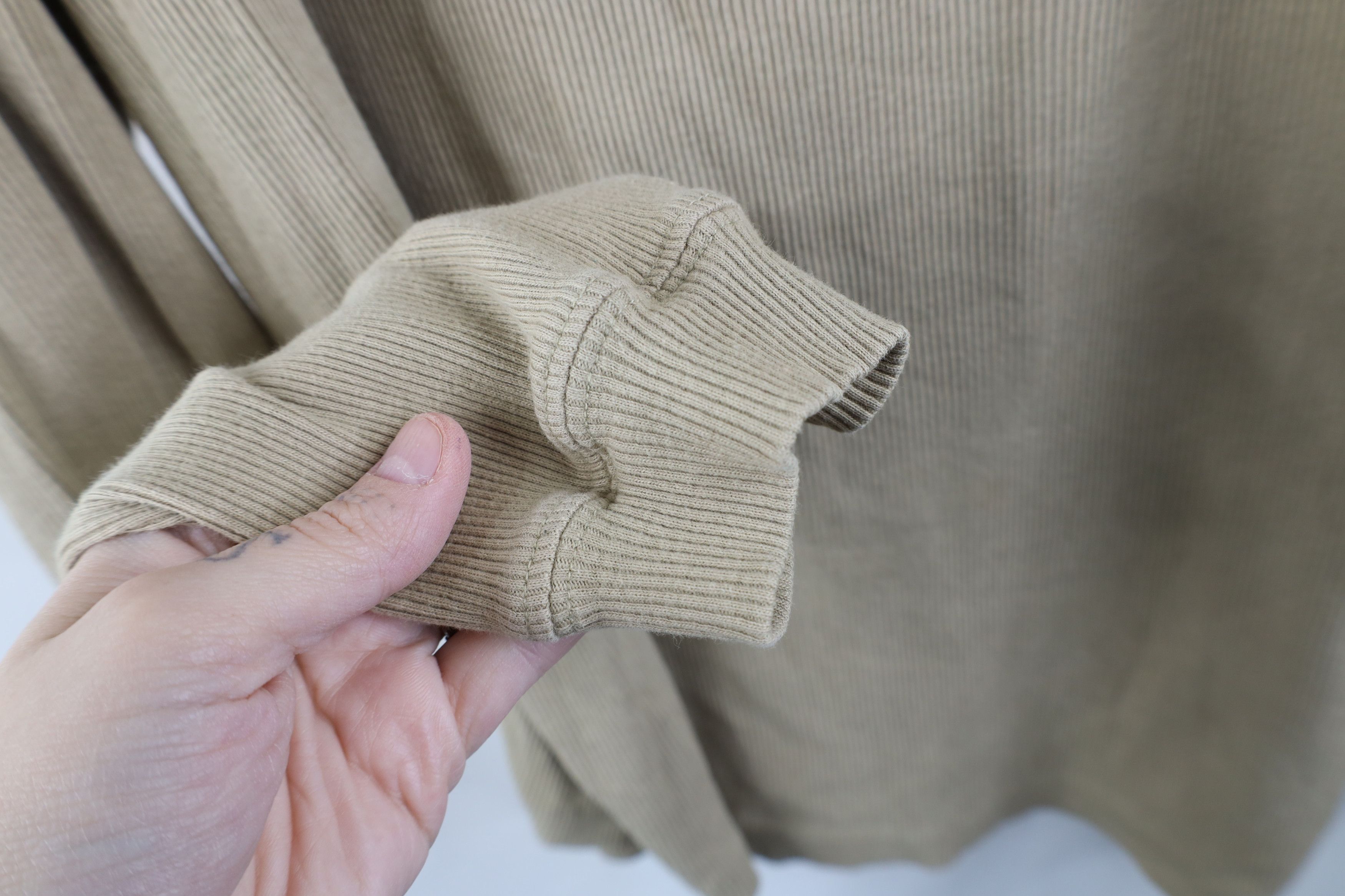 Vintage Vintage 90s Streetwear Ribbed Knit Henley T-Shirt Beige Size US XL / EU 56 / 4 - 6 Thumbnail