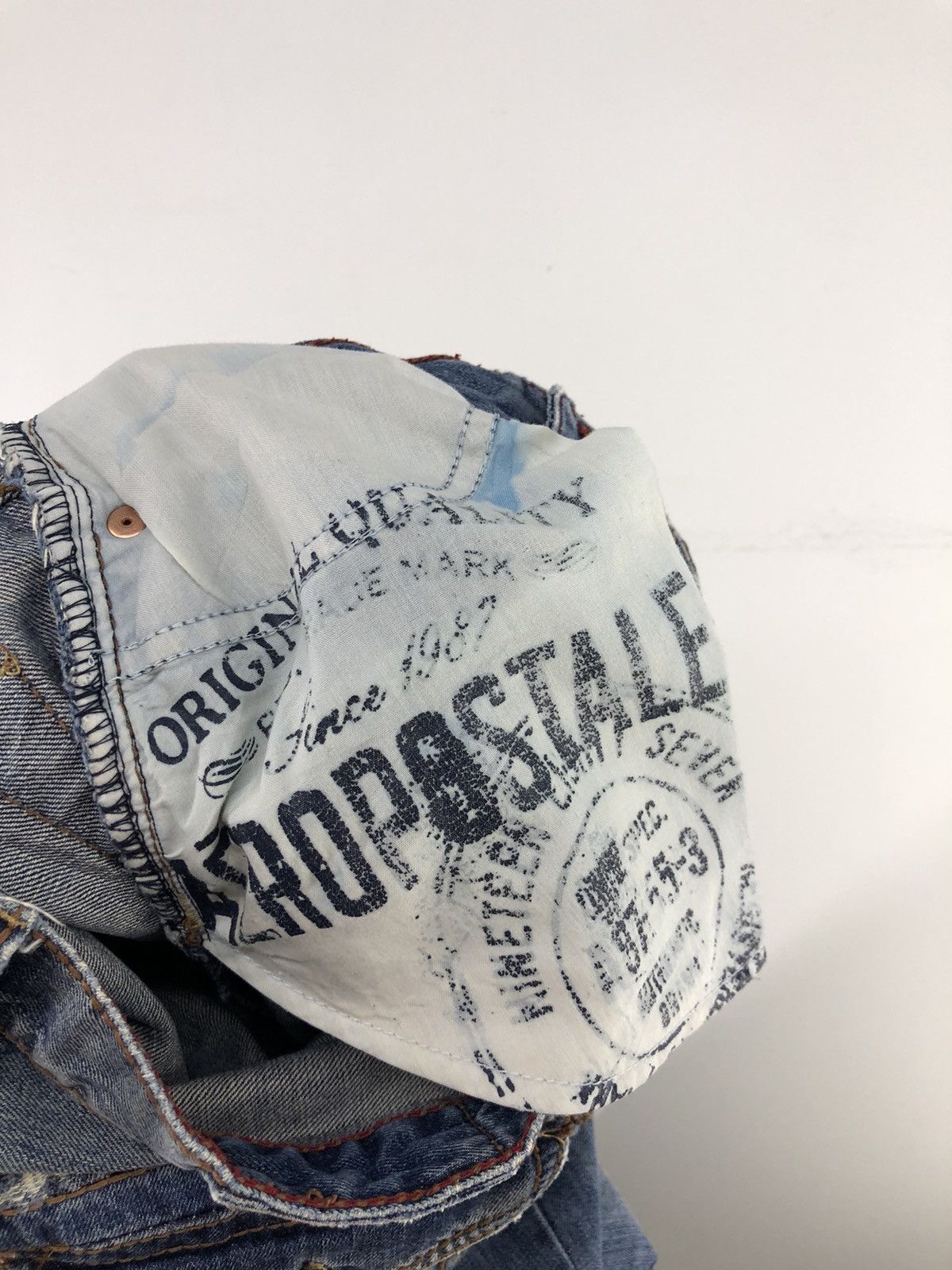 Aeropostale Vintage Aeropostale Driggs Slim Bootcut Distressed Jeans Size US 29 - 23 Thumbnail