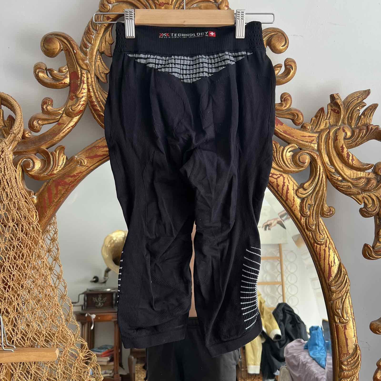 Other X-bionic 2 Piece Set Energy Short Sleevee + Cropped Pants Size US M / EU 48-50 / 2 - 5 Thumbnail