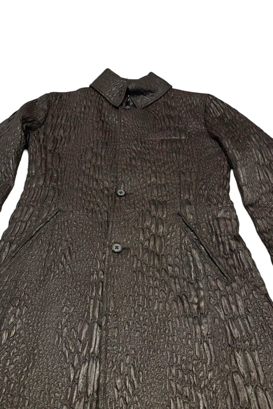Tornado Mart Tornado Mart alligator textured vampire light overcoat Size US M / EU 48-50 / 2 - 2 Thumbnail
