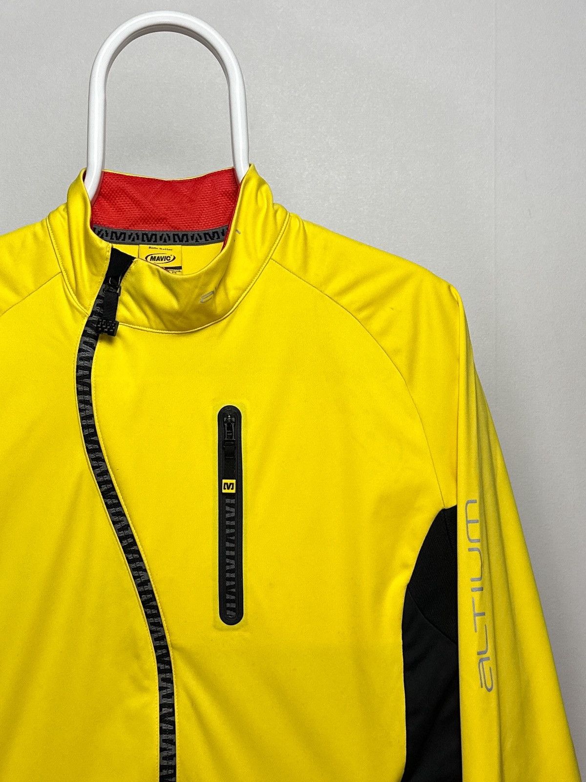 Other Mavic Altium Cycling Jersey Full Zip Jacket Size M Size US M / EU 48-50 / 2 - 3 Thumbnail