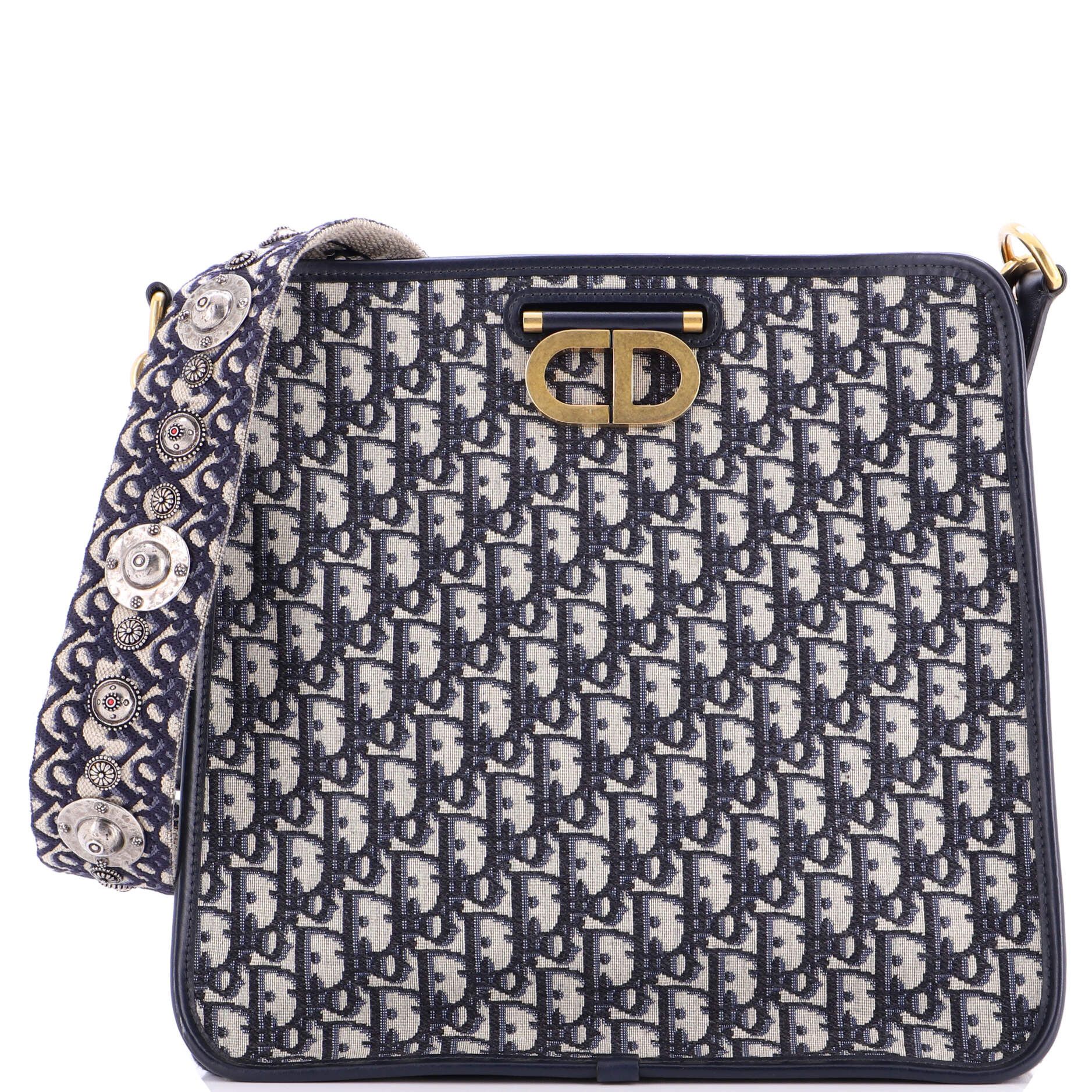 Dior CD Hobo Bag Size ONE SIZE - 1 Thumbnail