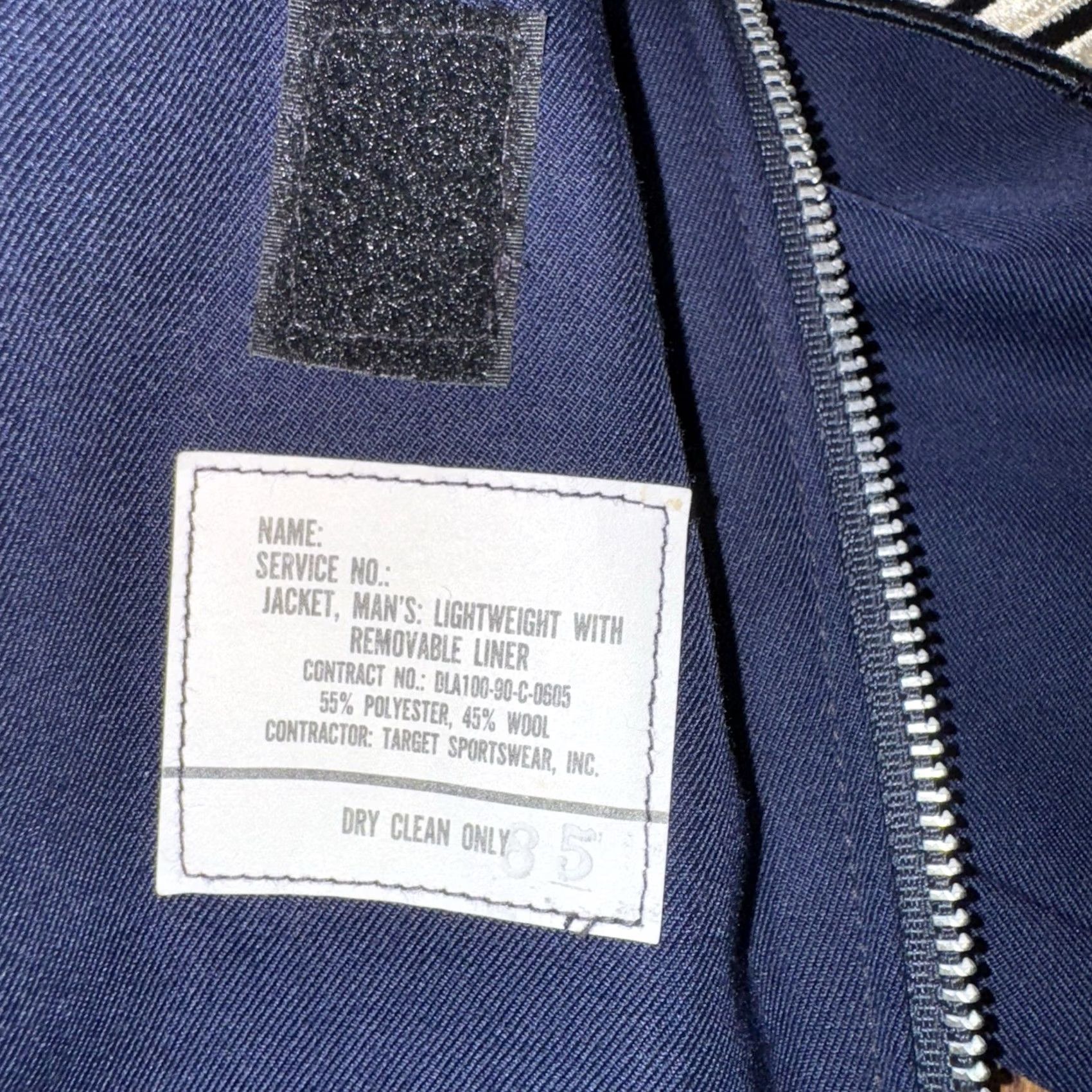 Vintage VINTAGE DSCP Military Jacket Size 44 Regular US Air Force Blue Mens Jacket Short Zip Pockets Solid Retro 90s USA Military Theme Size US S / EU 44-46 / 1 - 7 Thumbnail