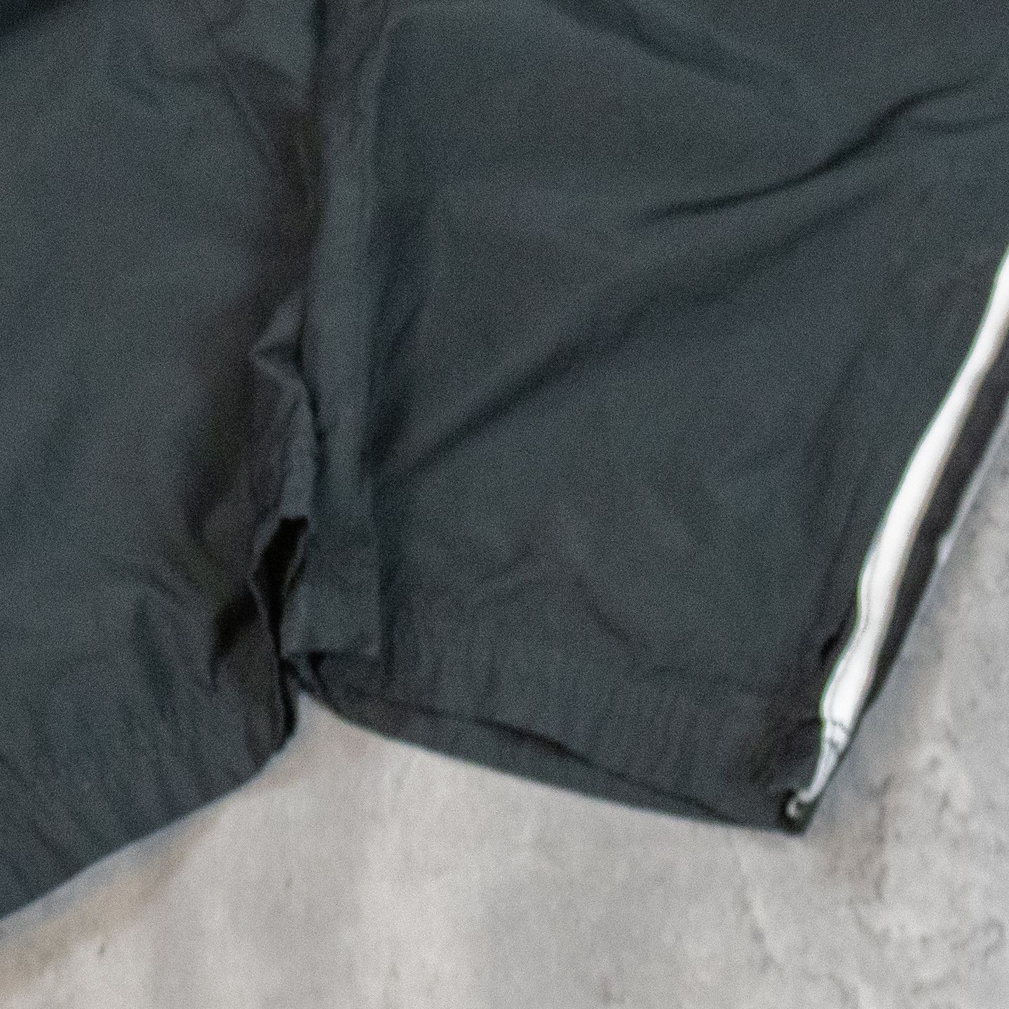 Oshkosh Y2K 00's Osh Kosh Baggy Relax Fit Wide Stripped Track Pant's Size US 26 / EU 42 - 5 Thumbnail