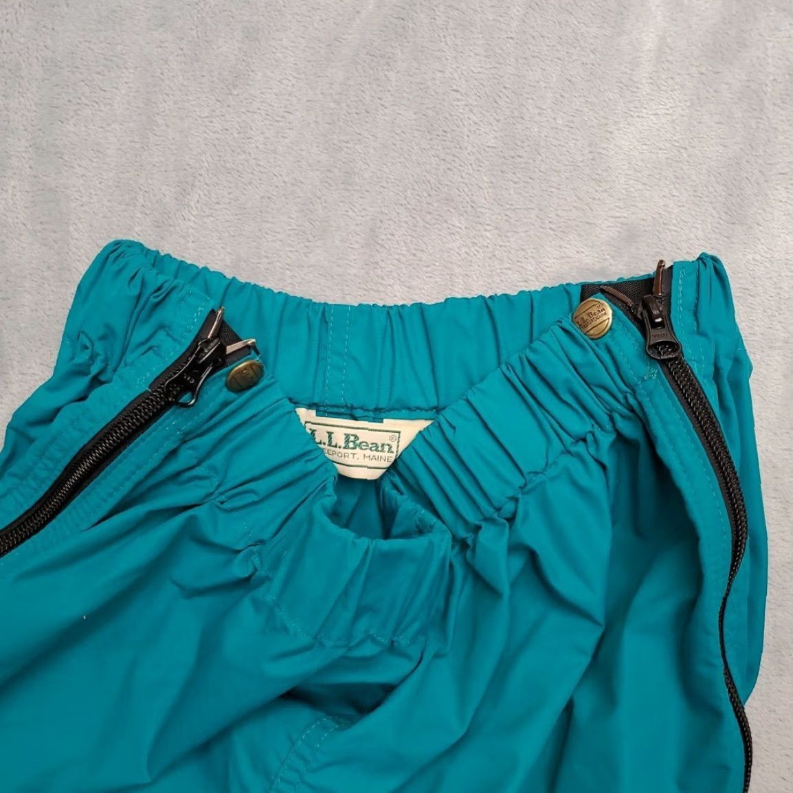 Vintage VTG LL Bean Track Pants Womens M Green Nylon Lined Windbreaker Zip Made in USA Size 32" / US 10 / IT 46 - 7 Thumbnail