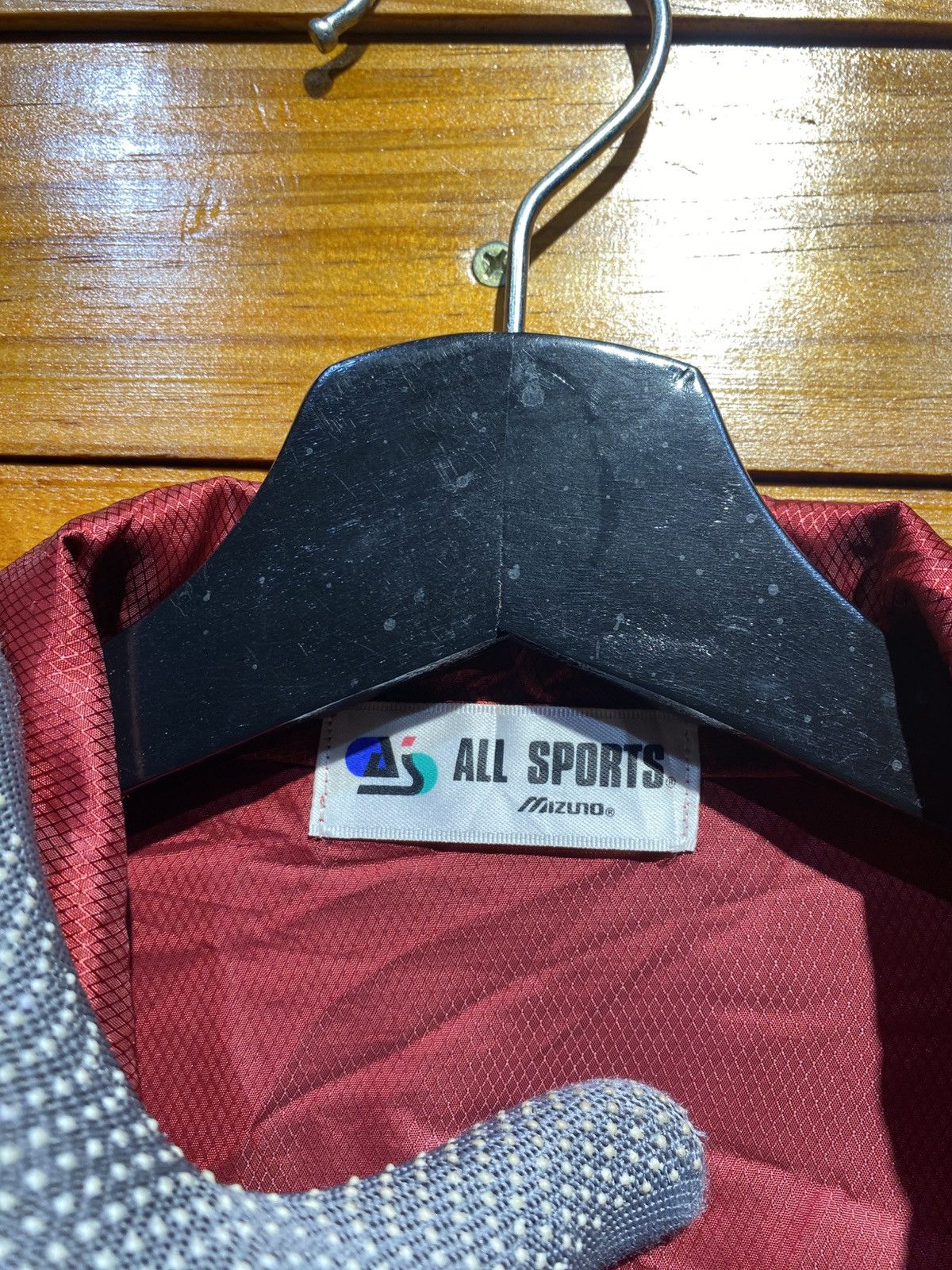 Mizuno Vintage All Sports Maroon Jacket – Snap Button Windbreaker Size US L / EU 52-54 / 3 - 8 Thumbnail