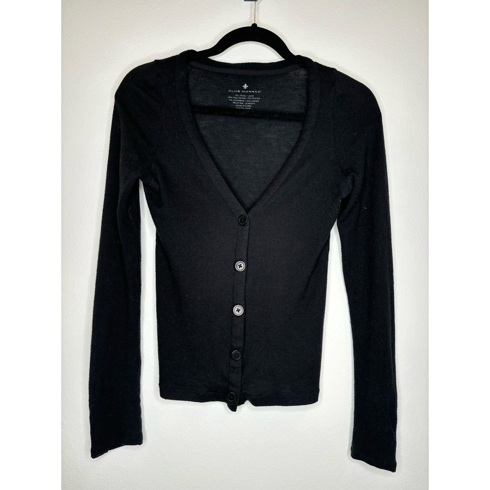 Club Monaco Club Monaco black soft button down cardigan Size S / US 4 / IT 40 - 2 Thumbnail