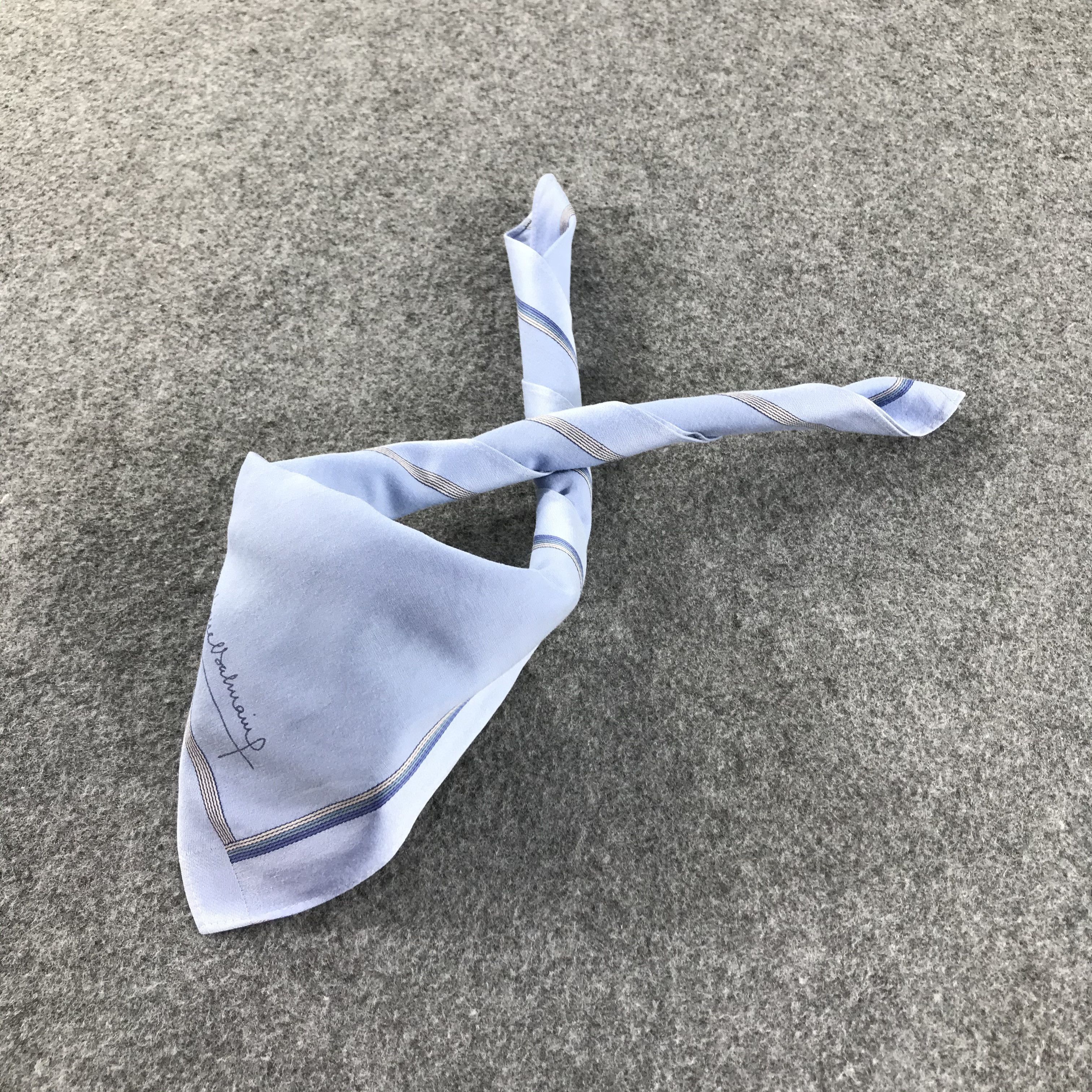 Pierre Balmain × Vintage Pierre Balmain Handkerchief Neckerchief Bandana H102 Size ONE SIZE - 2 Thumbnail