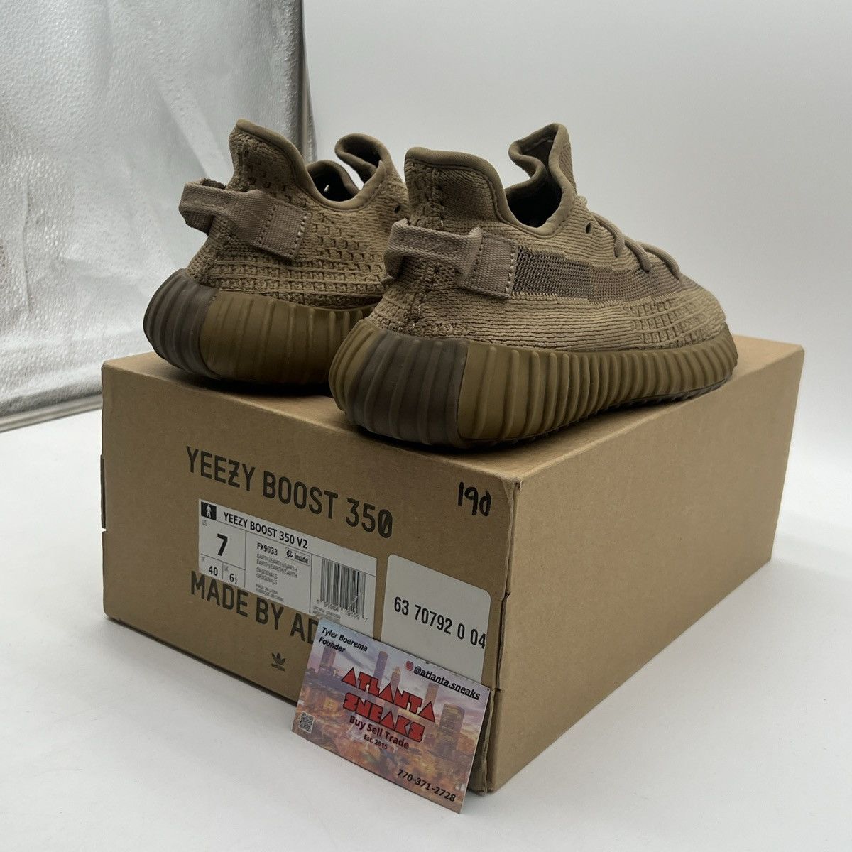Adidas Yeezy boost 350 earth Size US 7 / EU 40 - 5 Thumbnail