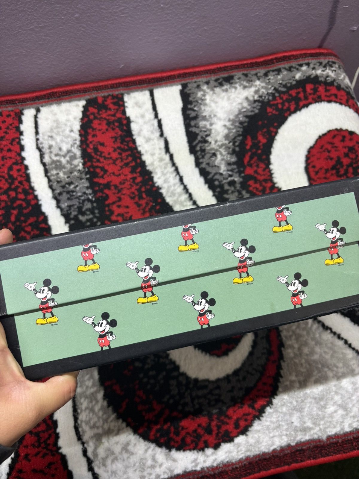 Disney × Gucci Gucci x Disney Tennis 1997 Mickey Mouse Size US 7 / EU 40 - 11 Thumbnail