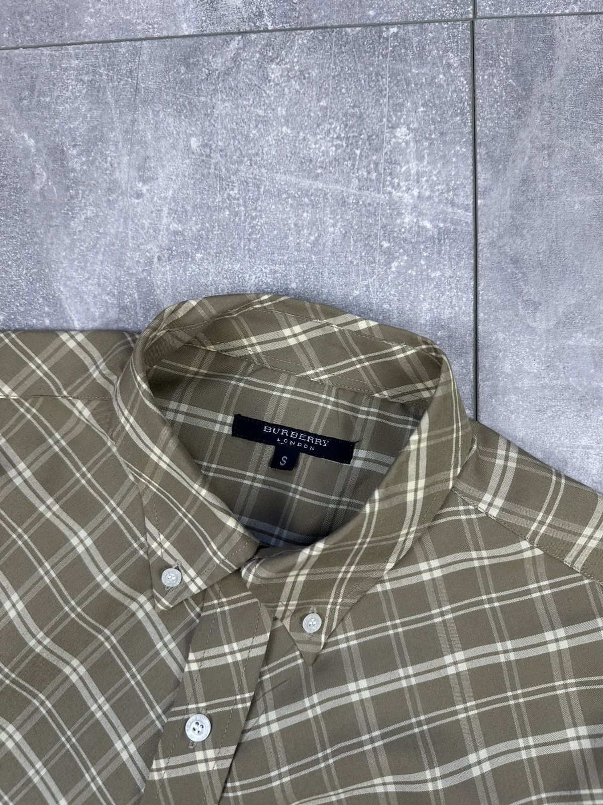 Burberry Burberry Vintage Rare Striped Shirts Button Up Size US S / EU 44-46 / 1 - 3 Thumbnail