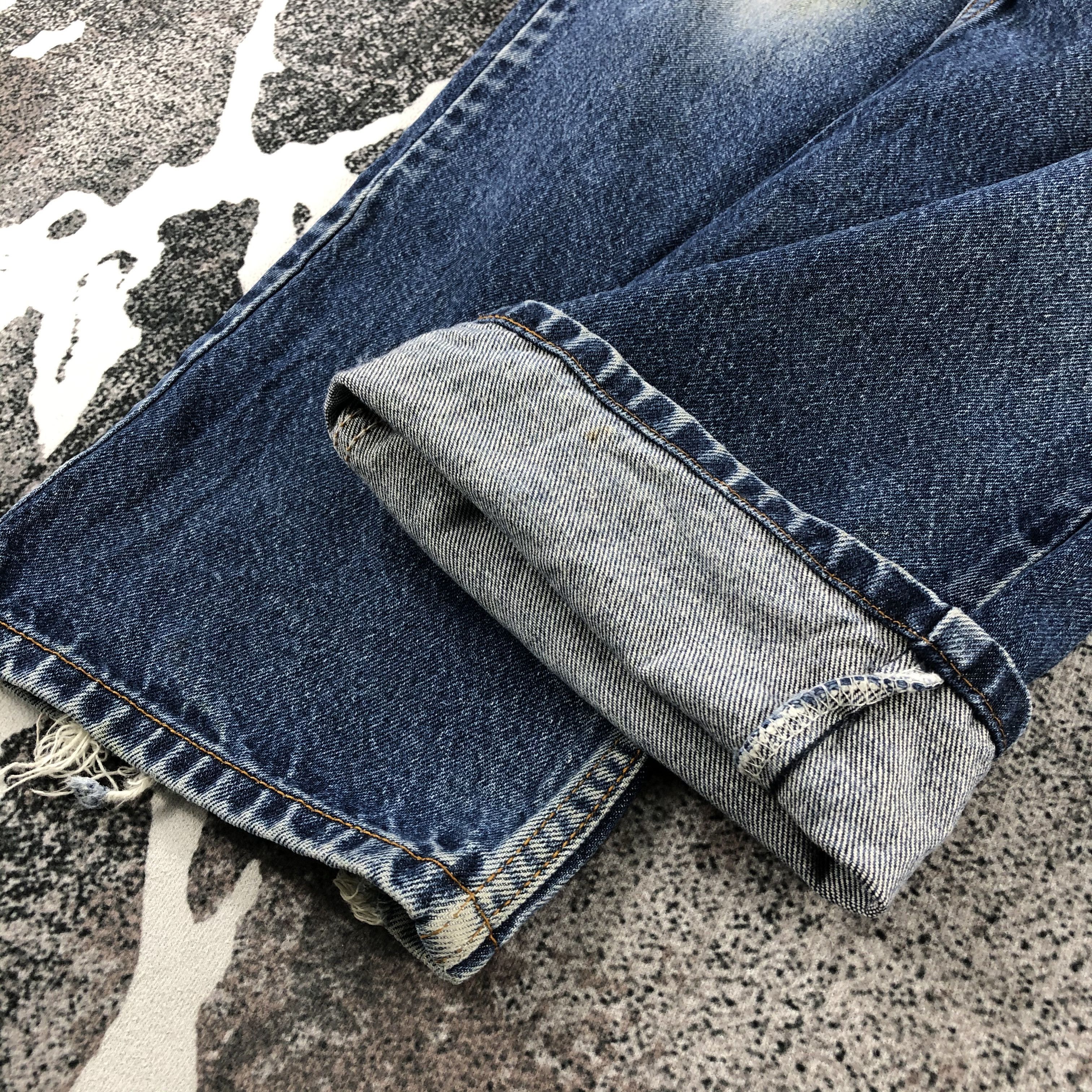Vintage Levi's 505 Jeans Faded Blue Denim KJ1100