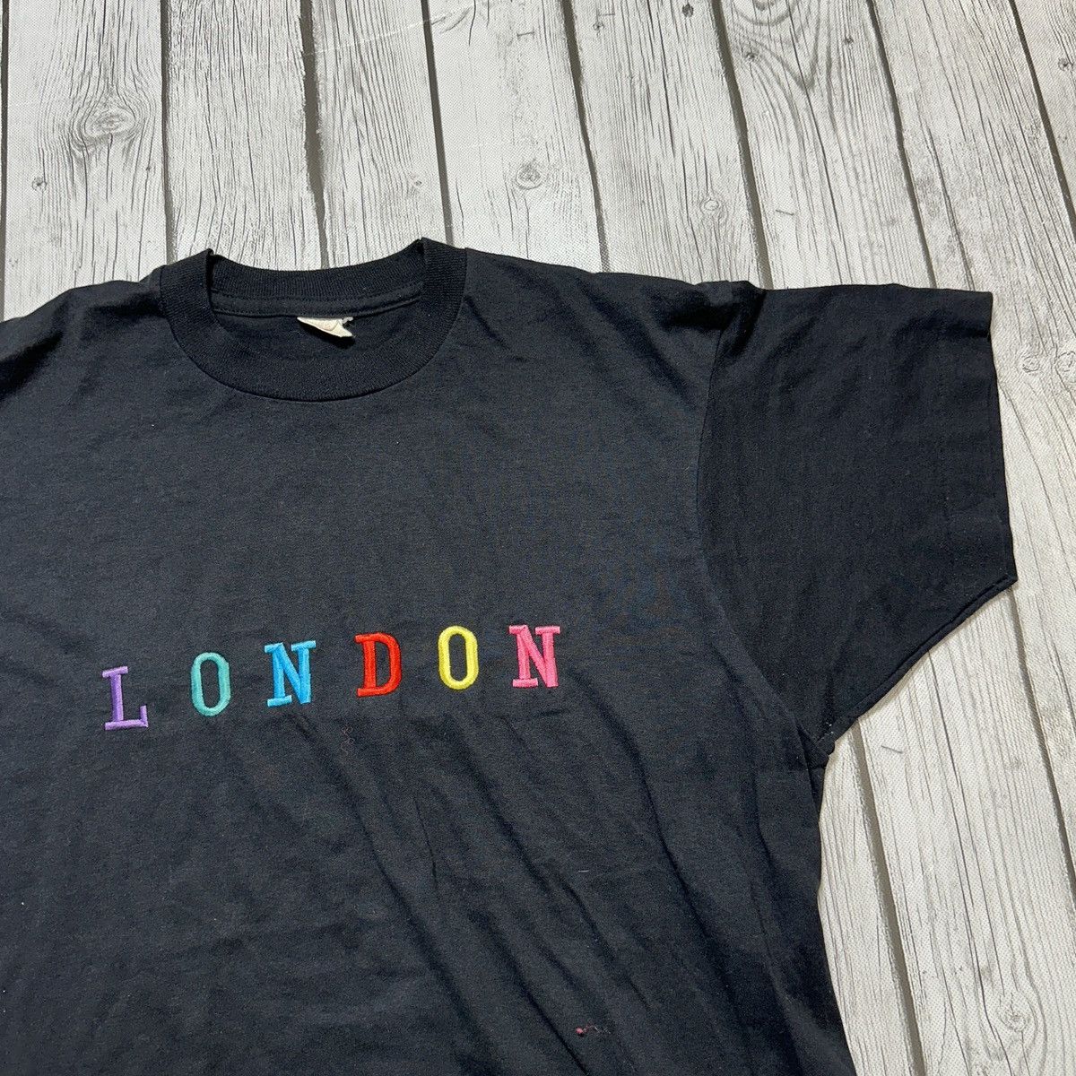Vintage Vintage London tee Size US L / EU 52-54 / 3 - 3 Thumbnail