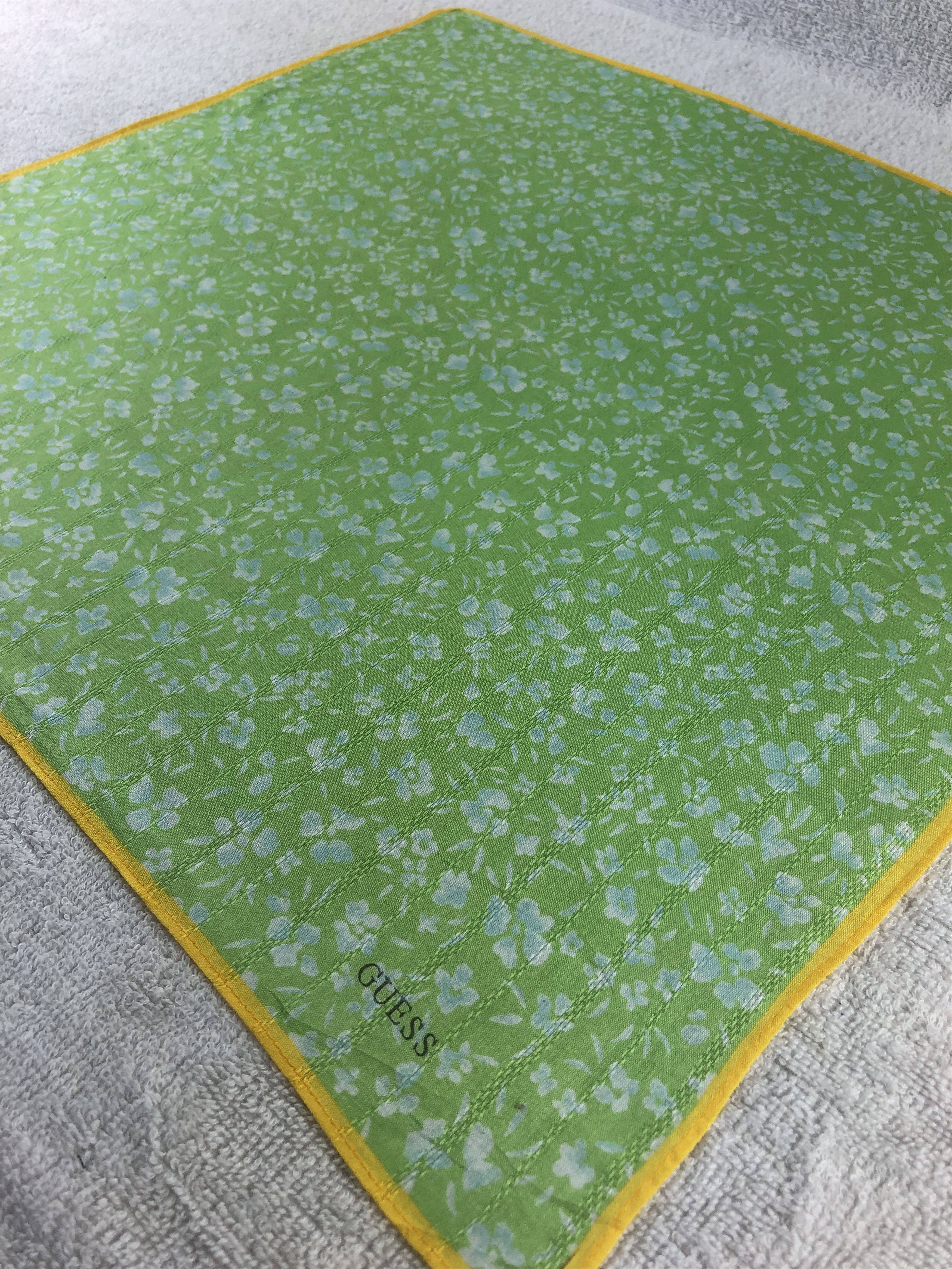 Guess × Vintage Guess Handkerchief / Bandana / Neckerchief Size ONE SIZE - 4 Thumbnail