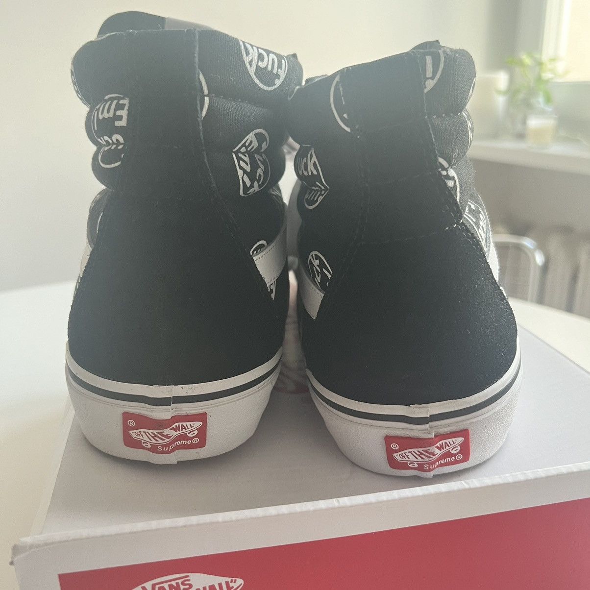 Supreme × Vans Supreme Vans Sk8-Hi Fuck’Em US10.5 Black Size US 10.5 / EU 43-44 - 8 Thumbnail