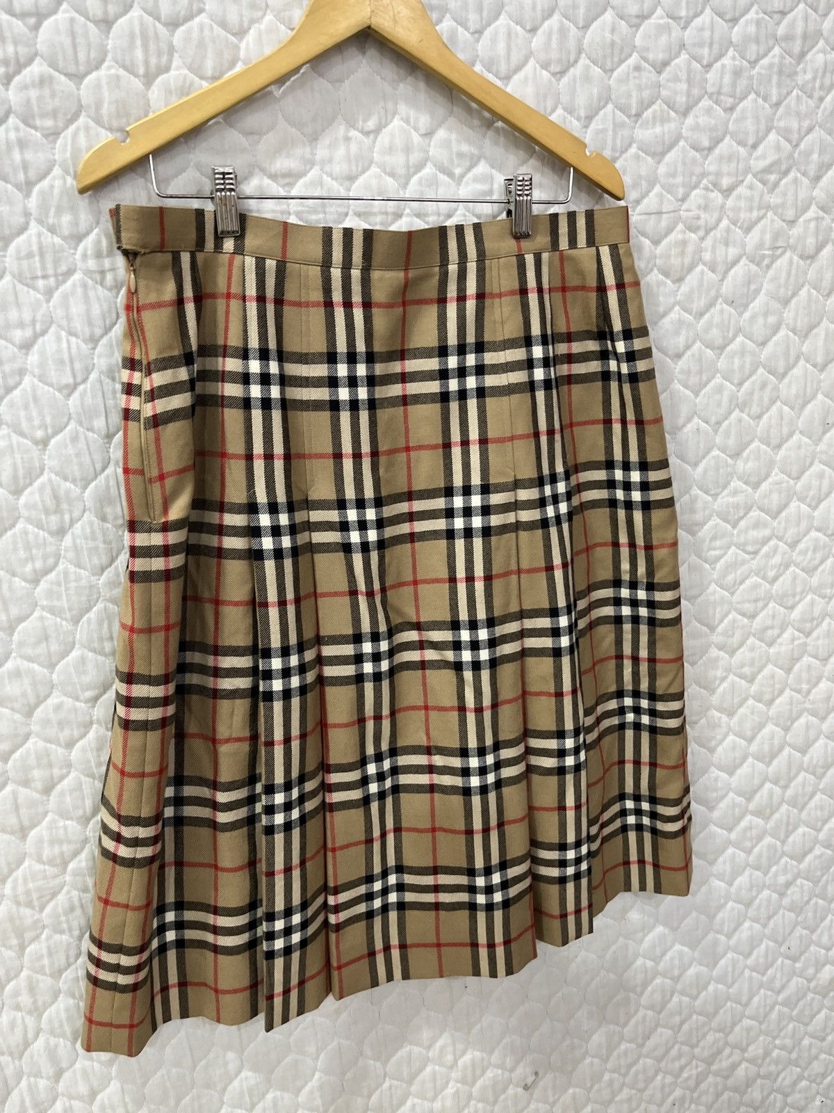 Burberry 🔥🔥🔥STEALS BURBERRY NOVA CHECK SKIRTS Size 34" / US 12 / IT 48 - 6 Thumbnail