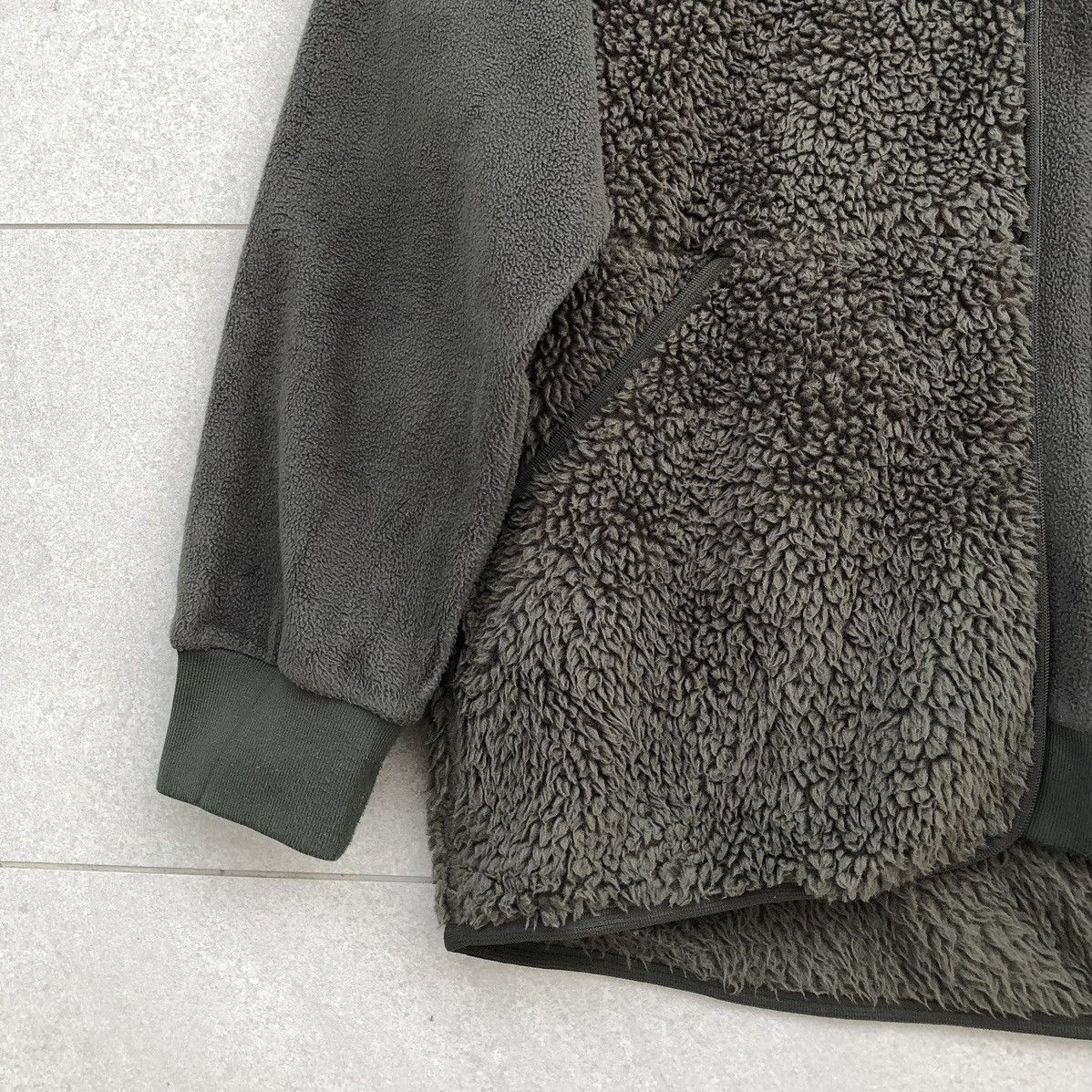 Uniqlo × White Mountaineering UNIQLO x White Mountaineering Fleece Long-Sleeve Jacket Size US XL / EU 56 / 4 - 7 Thumbnail
