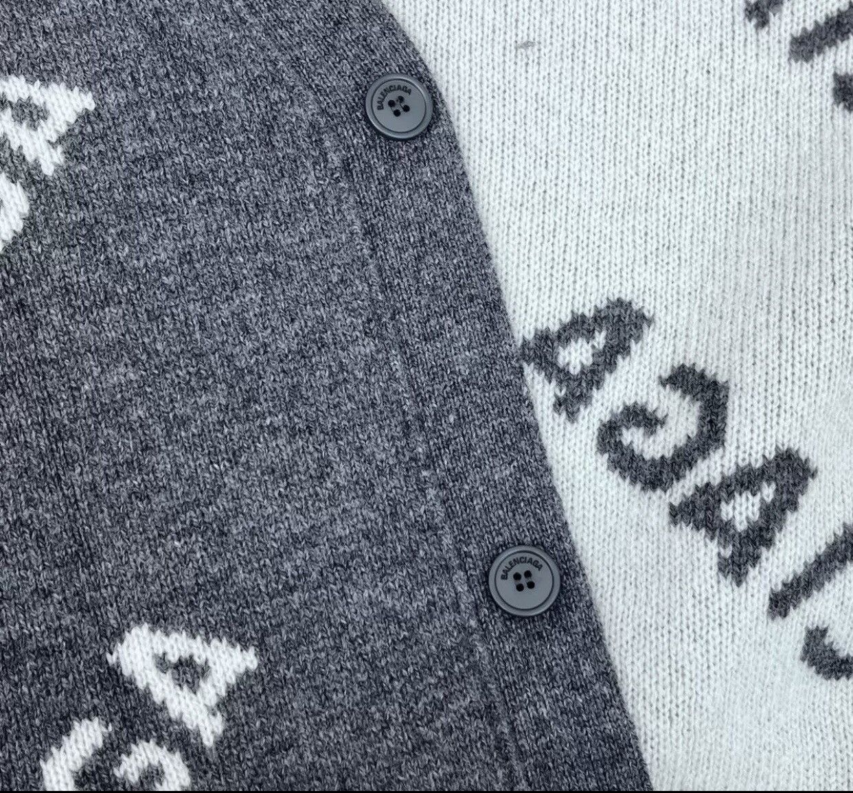 Balenciaga Balenciaga Grey Full Classic Logo Wool Long Sleeve shirt Size US XS / EU 42 / 0 - 8 Thumbnail