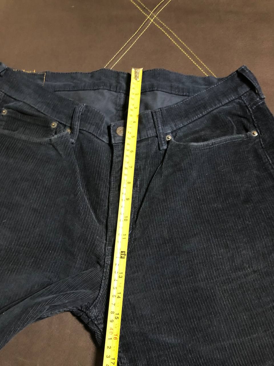 Levi's Vintage Levis 514 Corduroy Trousers Boot Cut Wide Leg pants Size US 36 / EU 52 - 9 Thumbnail