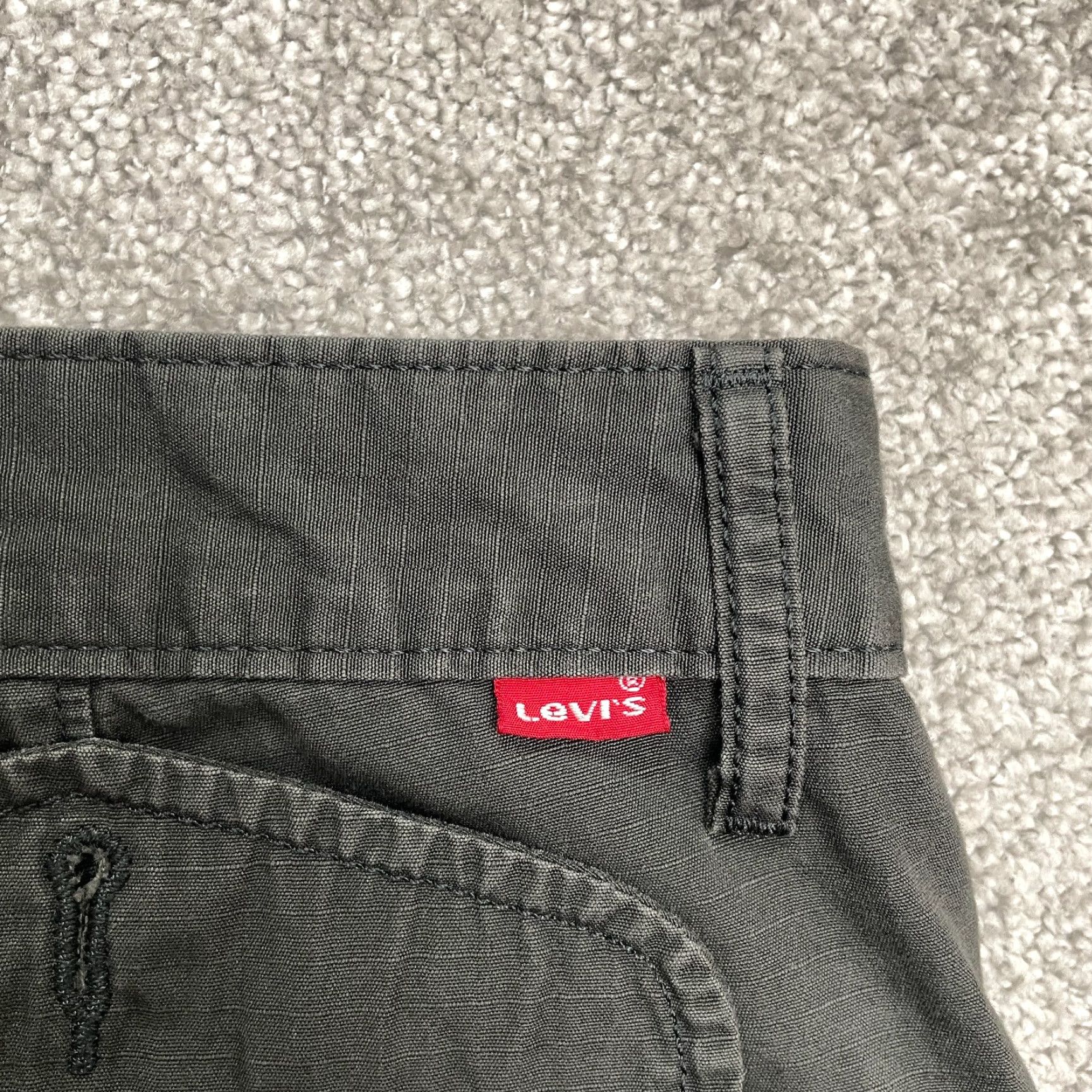 Levi's Levi's Cargo Shorts Mens 38 Gray Cotton Casual Outdoor Travel Size US 38 / EU 54 - 3 Thumbnail